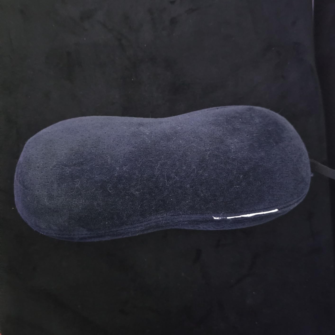 Tempur-Pedic All-Purpose Memory Foam Travel Pillow, Peanut-Shaped Lumbar Pillow for Neck and Back Pressure Relief, Navy customer photo 1