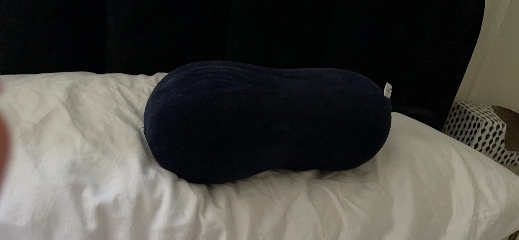 Tempur-Pedic All-Purpose Memory Foam Travel Pillow, Peanut-Shaped Lumbar Pillow for Neck and Back Pressure Relief, Navy customer photo 2