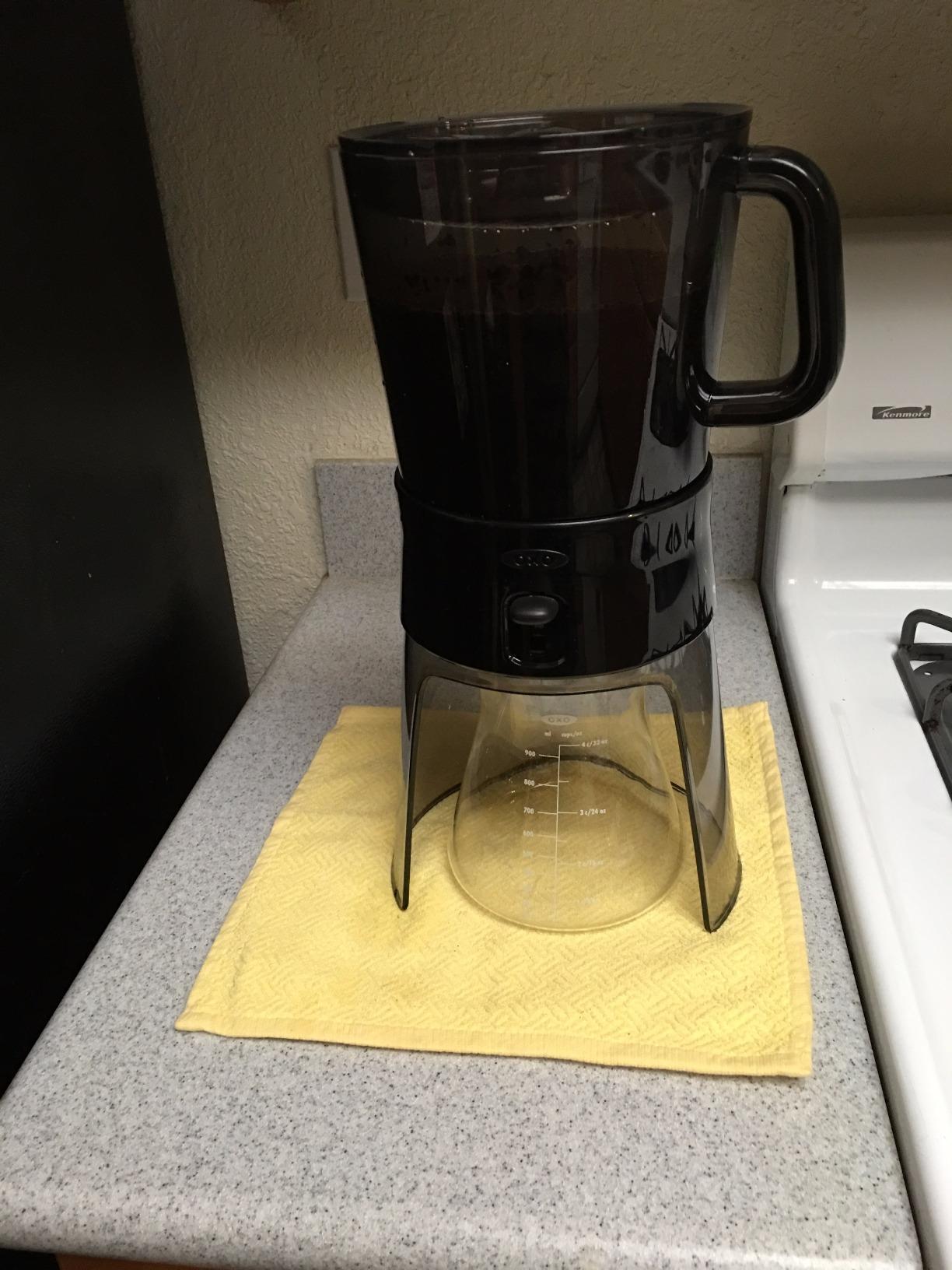 OXO Good Grips Cold Brew Coffee Maker 32 oz, Iced Coffee Maker with Carafe customer photo 1