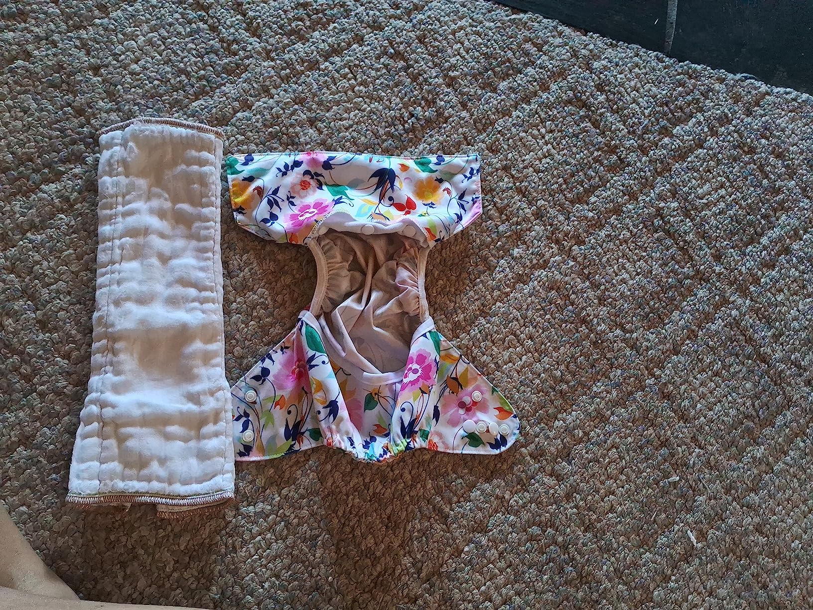 OsoCozy Organic Cotton Prefold Cloth Diapers (6pk) - Super-Soft, Thick, Absorbent, Durable and Ecologically Friendlier customer photo 1