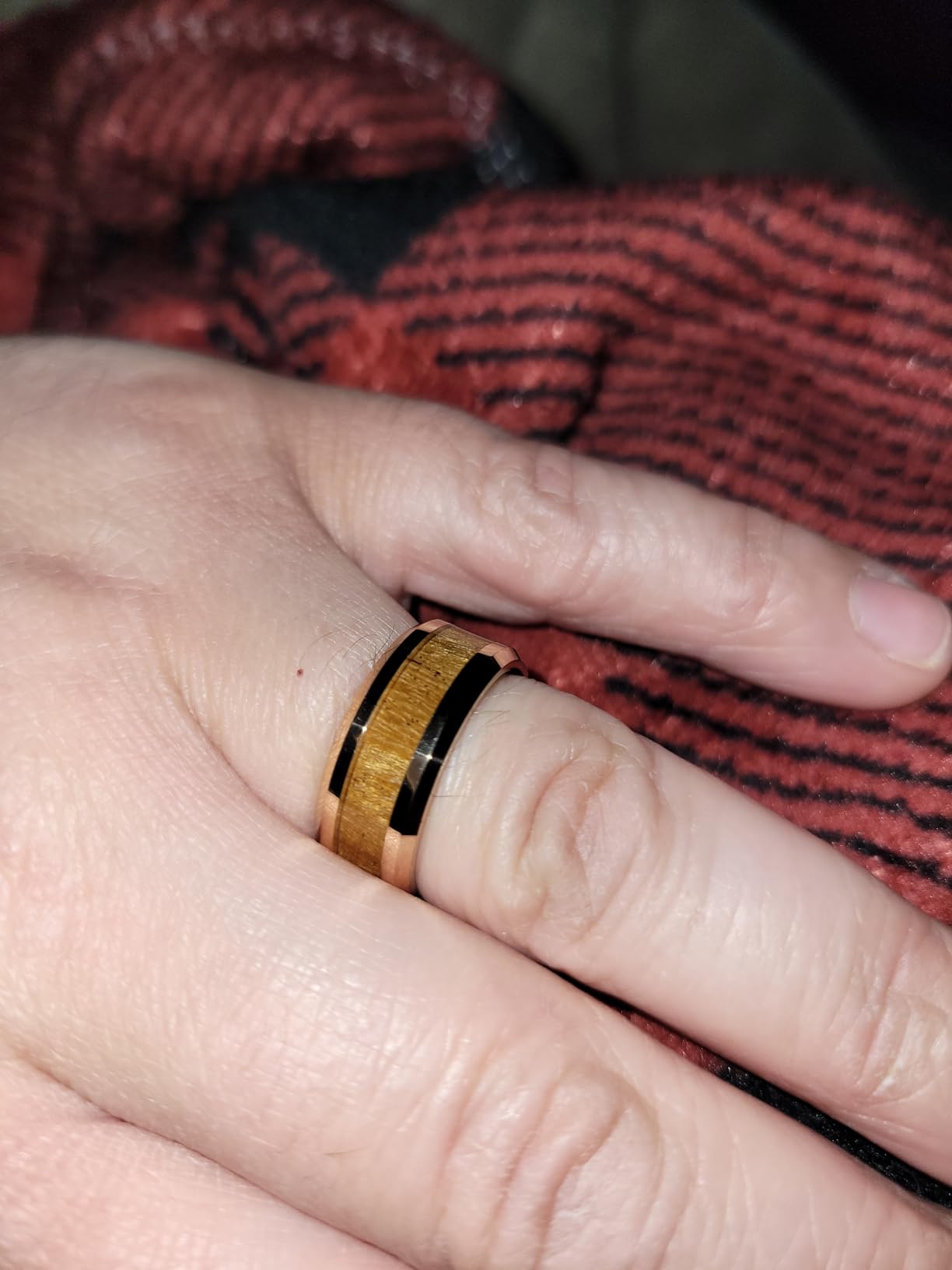 Nature Koa Wood Inlay Tungsten Carbide Wedding Ring 8mm Silver/Black/Gold/Green/Rose Gold/Blue Wedding Band for Men High Polished Anniversary Rings Comfort Fit Size 6-15 customer photo 1