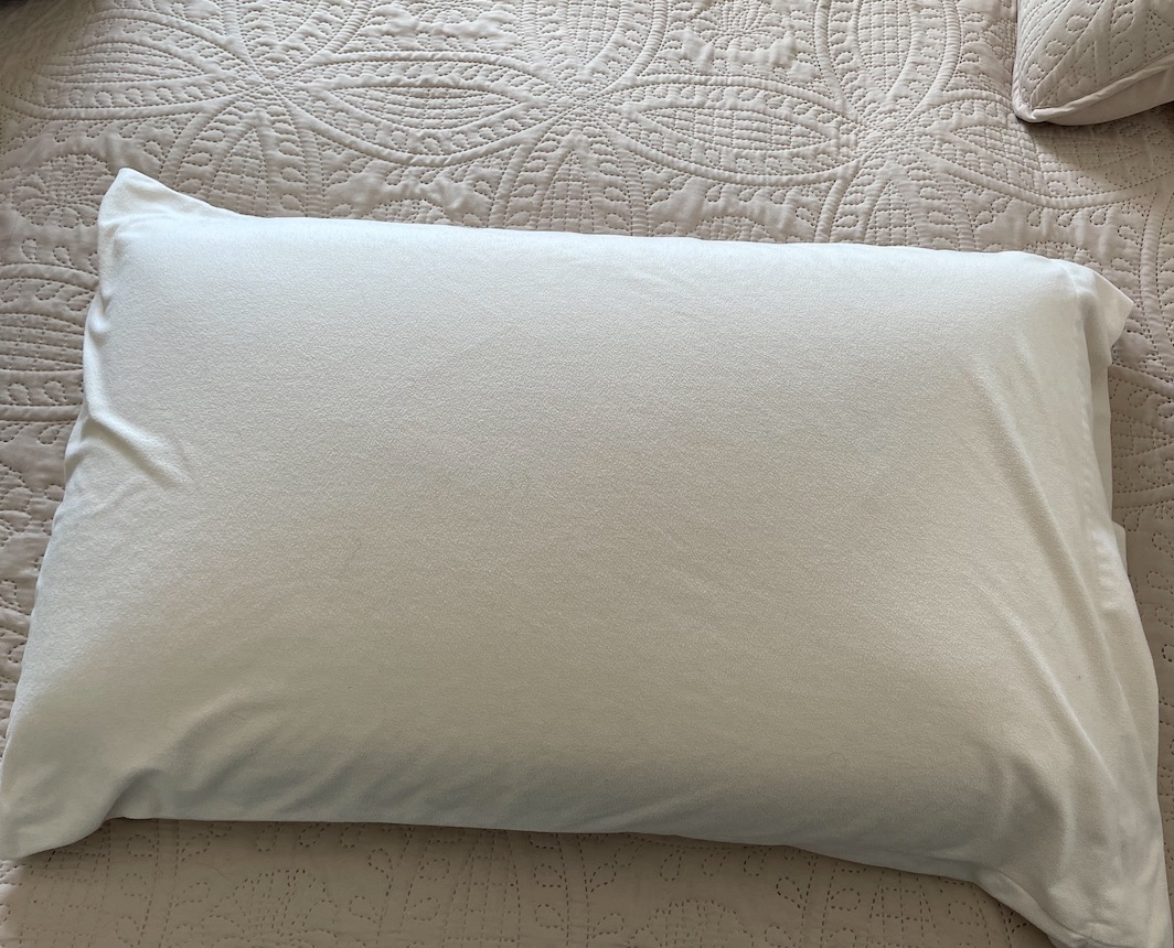 OrganicTextiles Natural Latex Pillow with Organic Cotton Cover (Standard Size, Firm), GOTS Certified, Bed Pillow for Sleeping, Neck Pain Relief Help, Head Support, for Side Back Stomach Sleeper customer photo 1