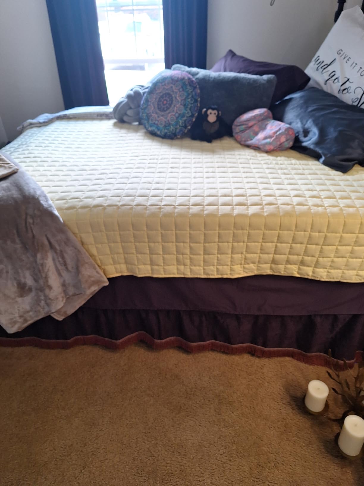 YnM 15lbs Weighted Blanket for Adults, Heavy Bed Throw Blanket with Cooling Glass Beads for All Season Use, Ideal for ~140lbs (48x72 Inches, Twin/Full, Dark Grey) customer photo 2
