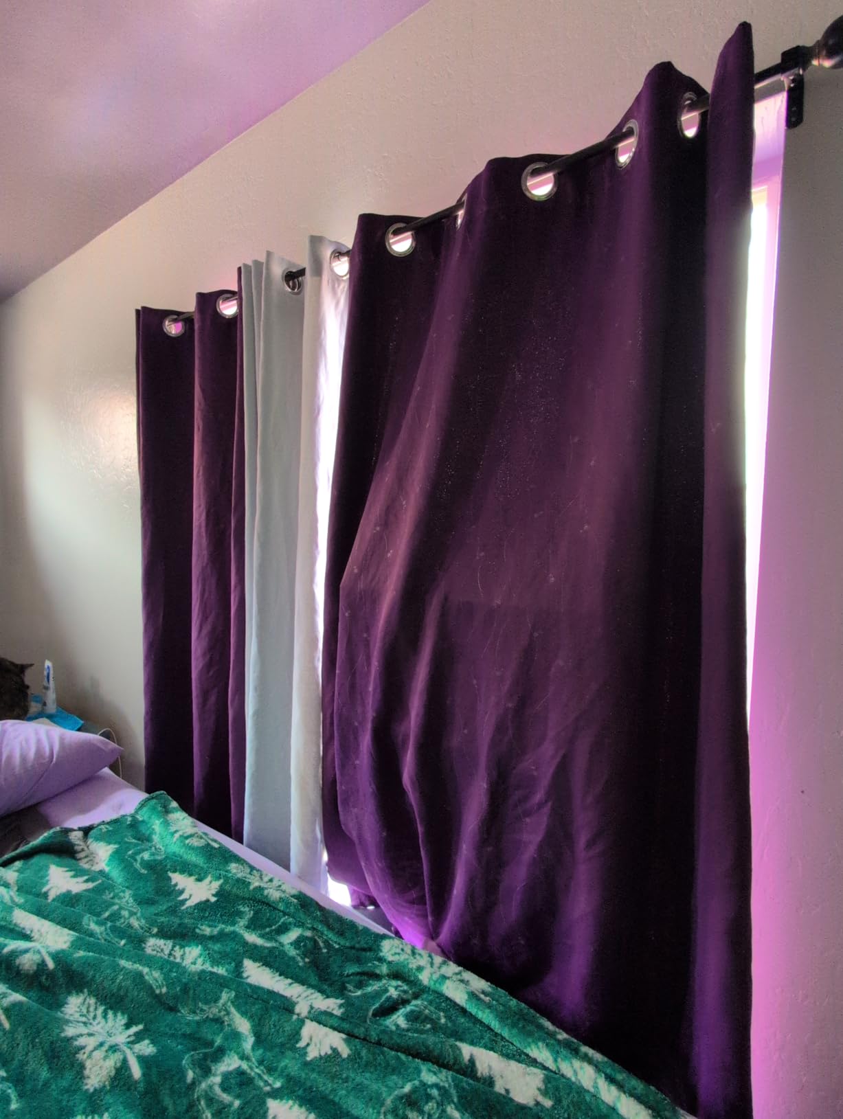 Deconovo Blackout Curtains, Light Grey Thermal Grommet Drapes, Silver Wave Dots Foil Print, Thermal Window Panels, 52