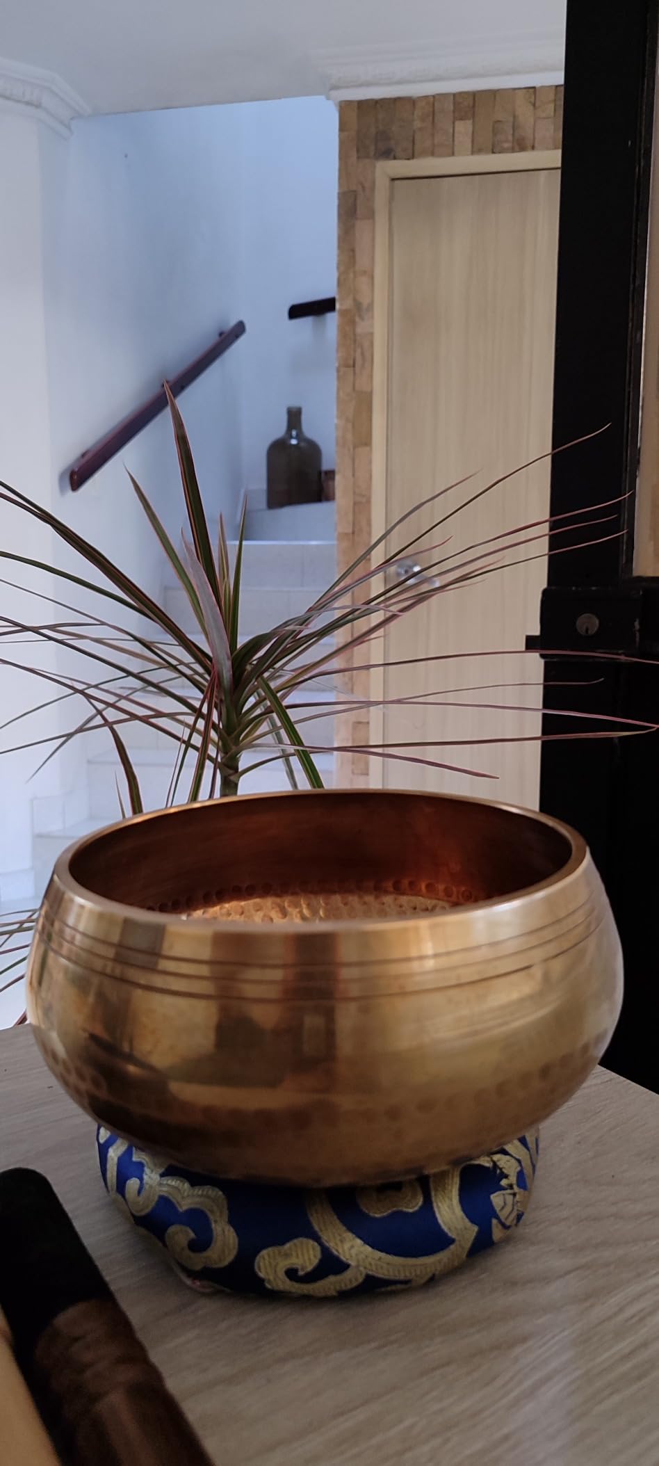 Large Heavy Weight 6.25 Inches Meditation Grade Professional Quality Hand Hammered Tibetan Singing Bowl Set. Yoga Sound Bowl Made with Seven Metals for Healing and Relaxation. By Healing Lama(TM) customer photo 1
