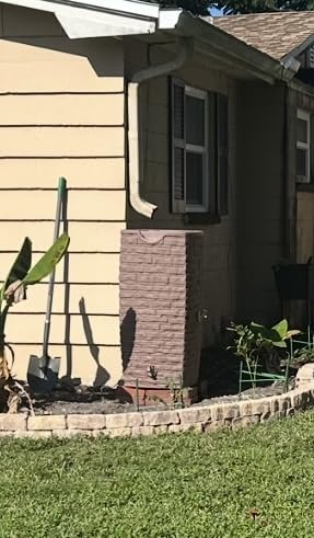 Good Ideas Impressions Riverwalk 50-Gallon Faux Slate Surface Dual Spigot Locations Rain Barrel w/2 Brass Spigots & Screen, Sandstone customer photo 1
