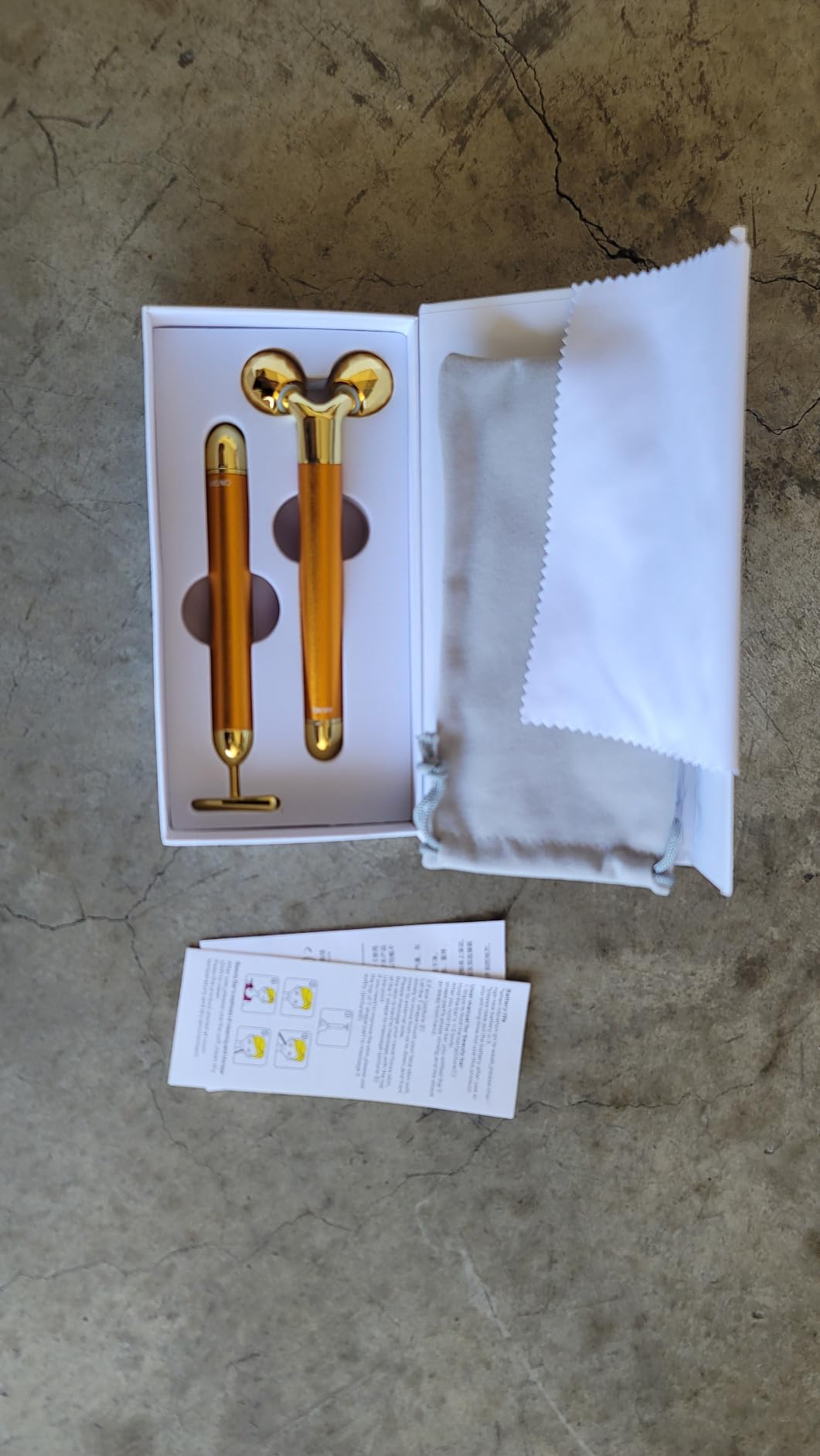 DANGSHAN 2-in-1 Electric Face Massager 24k Golden Facial Massager, 3D Roller and T Shape Facial Roller Massager Kit Skin Care Tools customer photo 2