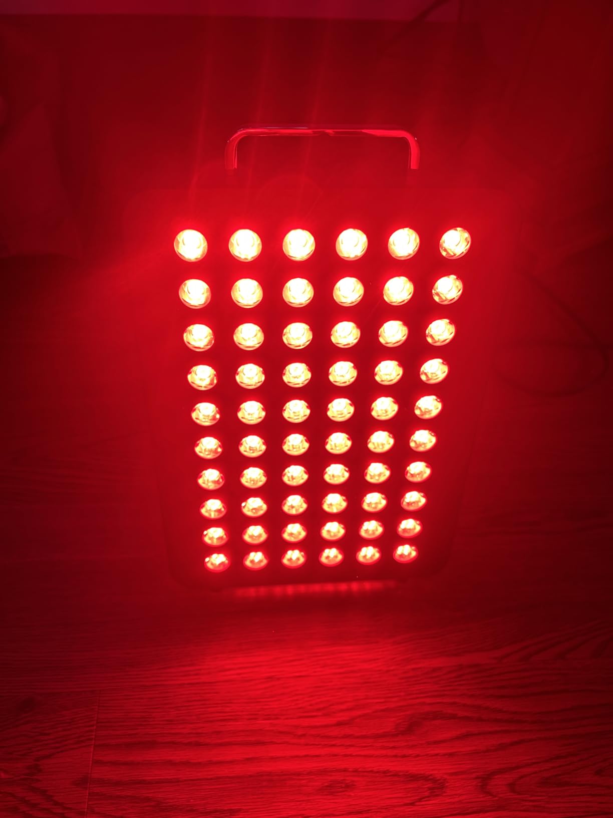 BestQool Red Light Therapy, Dual Chip Elite Grade LED Red Infrared Light Panel with Near-Infrared Light 660nm 850nm High Power Red Light Therapy Device at Home, Ideal for Body, Face, 105W (Black 60) customer photo 2