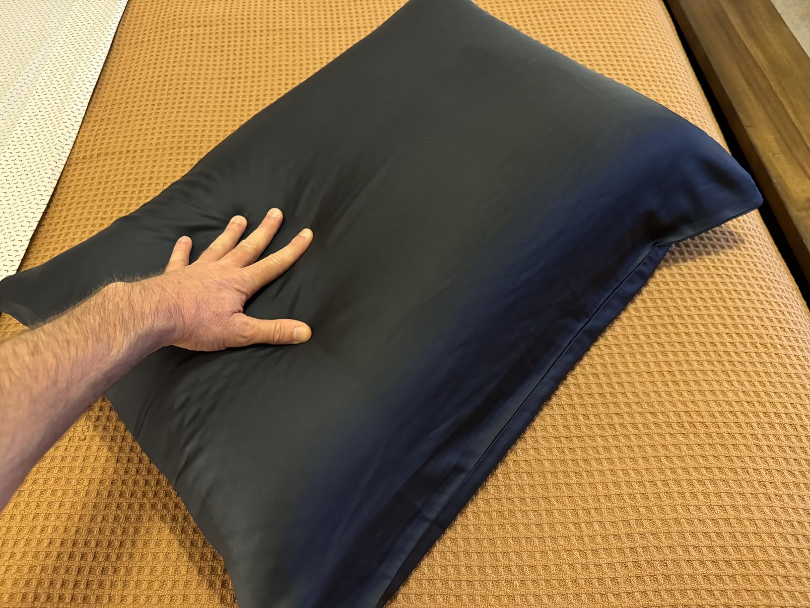 Purple Harmony Pillow Standard Size, Tall Height, Medium Feel - Talalay Latex Foam Cooling Pillow for Combo or Side Sleepers, 360 Degree Hex GelFlex Grid for No-Pressure Support customer photo 1