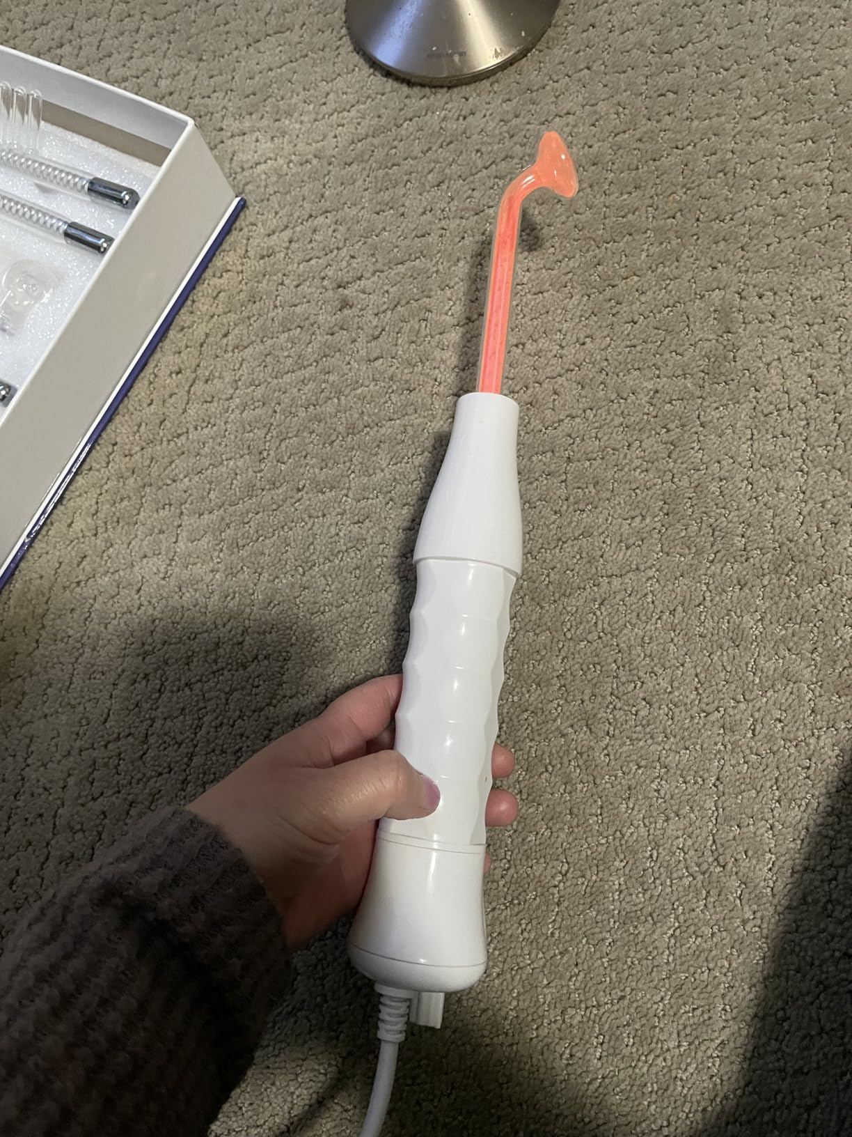Meifuly High Frequency Wand Portable Machine, Portable Handheld High Frequency Wand Machine with 7 Different Tubes (Multi-Colored) customer photo 1