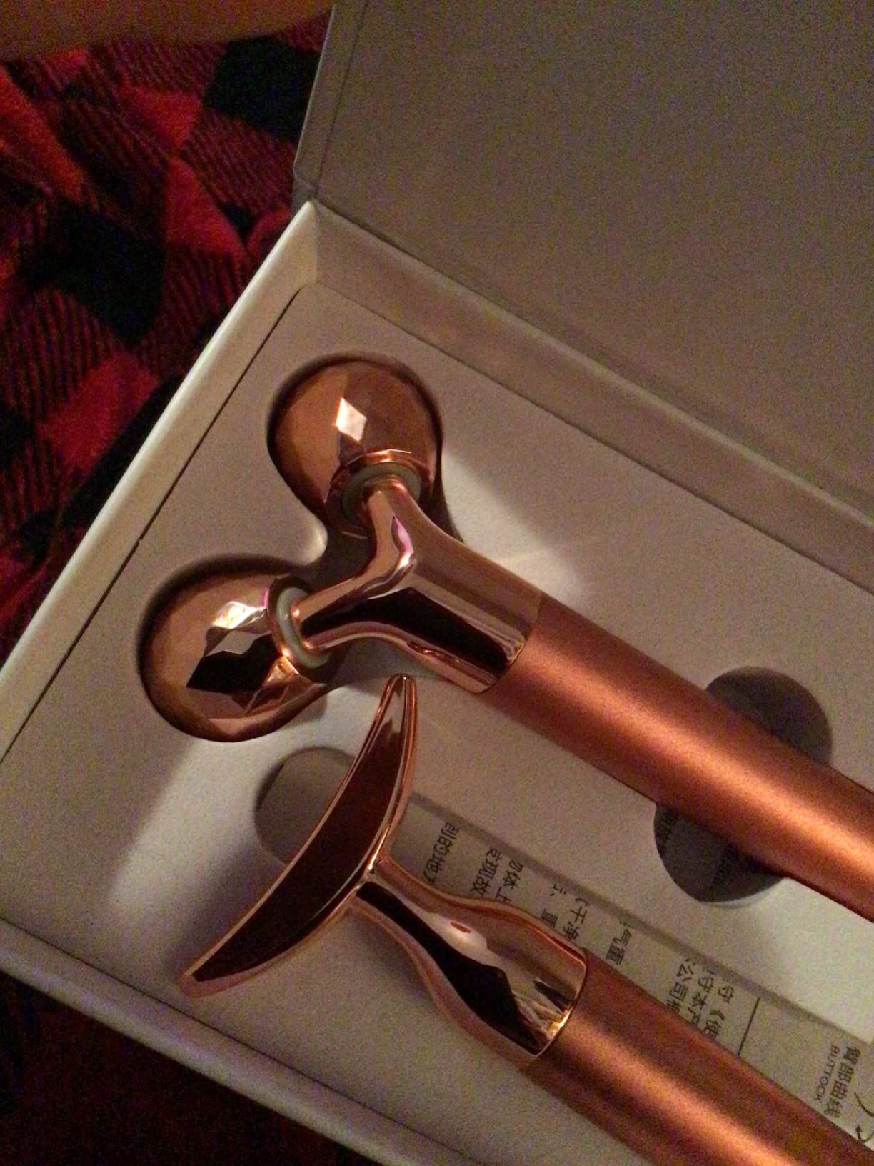 2-IN-1 Electric Face Massager Roller 24k Rose Gold Face Roller, 3D Roller and Unique Crescent Shape Facial Roller Massager Kit Arm Eye Nose Massager Skin Care Tools customer photo 1