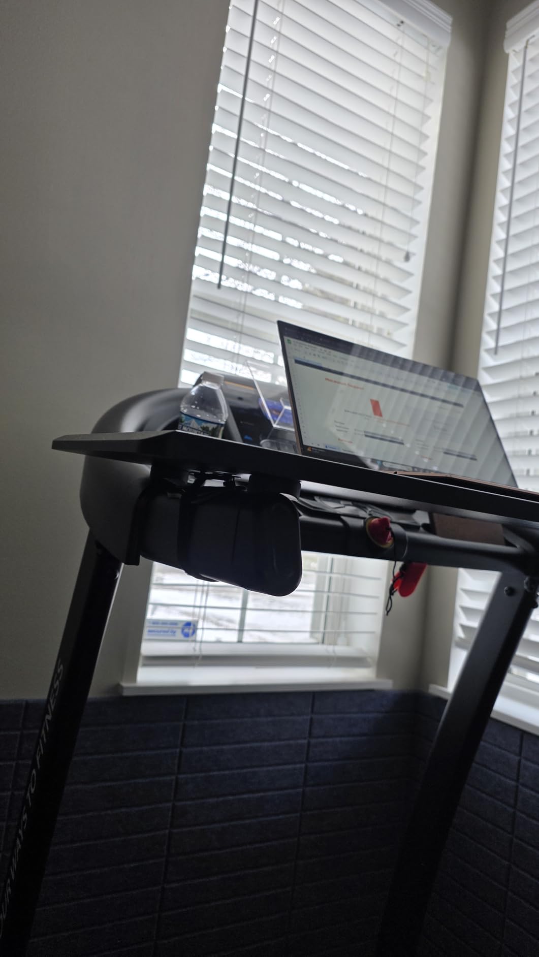 VIVO Universal Treadmill Desk, Ergonomic Platform Designed for Notebooks, Tablets, Laptops, and More, Workstation for Treadmill Handlebars up to 31 inches, Black, STAND-TDML2 customer photo 1
