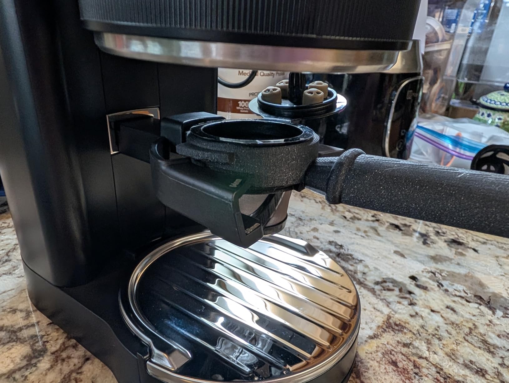 KitchenAid Burr Coffee Grinder - KCG8433 - Black Matte customer photo 1