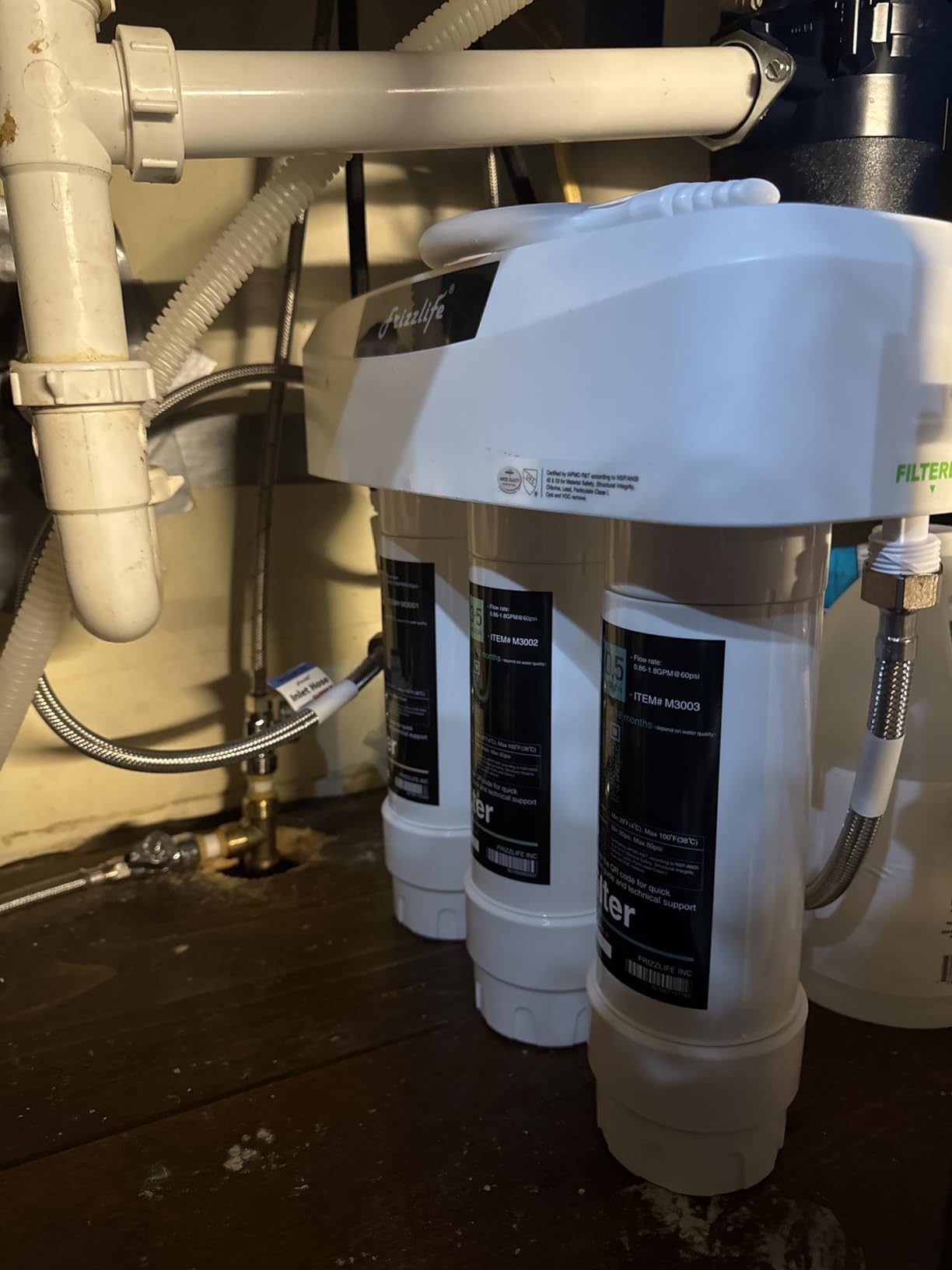 Frizzlife Under Sink Water Filter System, NSF/ANSI 53&42&372 Certified, 8 Layer 0.5 Micron Water Filtration Reduce Chloramine, PFOA/PFOS, Lead, Chlorine, Bad Taste & Odor, Under Counter, SK99-NEW customer photo 1