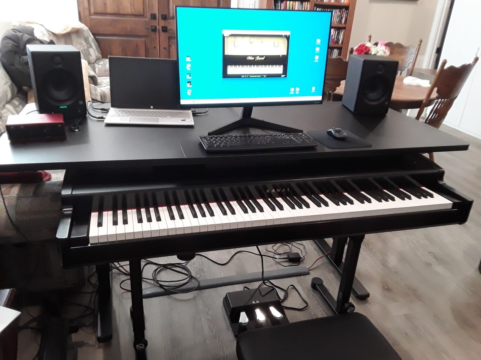 VIVO Manual Height Adjustable 60 x 24 inch Stand Up Desk, Black Solid One-Piece Table Top, Black Frame, Standing Workstation with Foldable Handle, DESK-KIT-MB6B customer photo 2