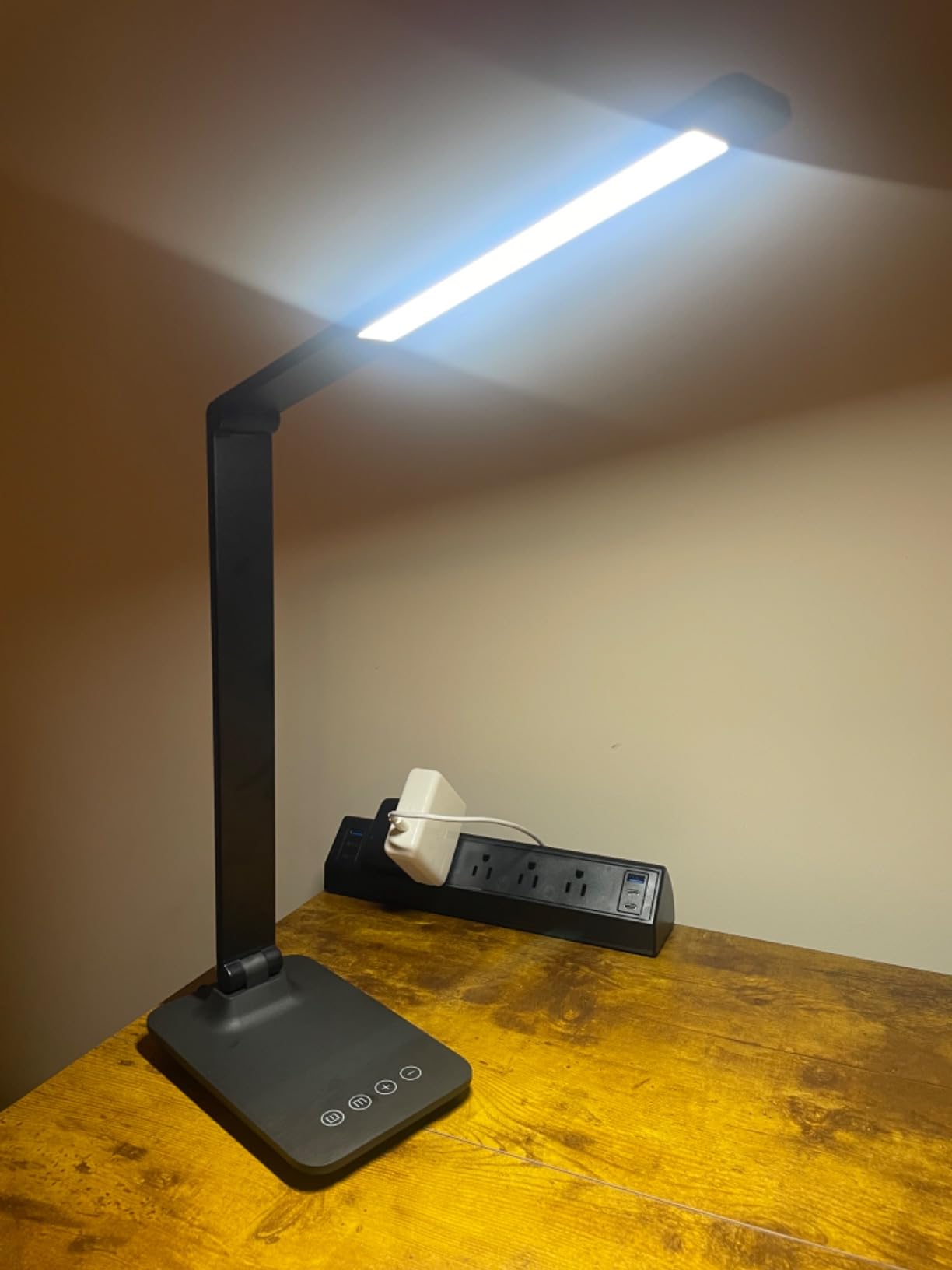 Smart LED Desk Lamp, Meross Dimmable Desk Lamp Works with HomeKit, Alexa, Google Assistant and SmartThings, Eye-Caring Smart Desk Light with Tunable White and Remote Control, Schedule and Timer customer photo 1