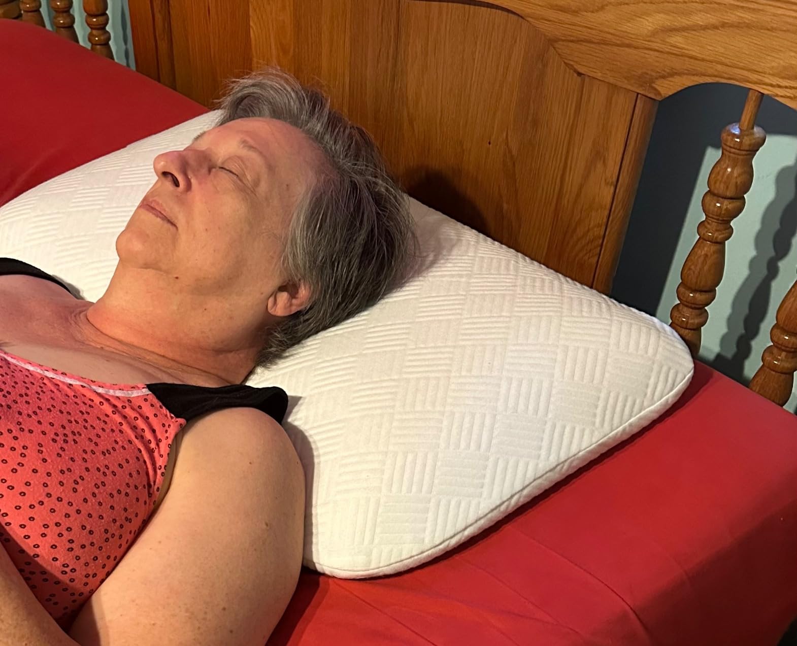 SUQ I OME Slim Sleeper - Thin Latex Pillow for Sleeping, Dunlop Low Profile Ultra Thin for Stomach, Back, or Side Sleepers, Firm, 23x15.7x2.7 inch, Cube White customer photo 1