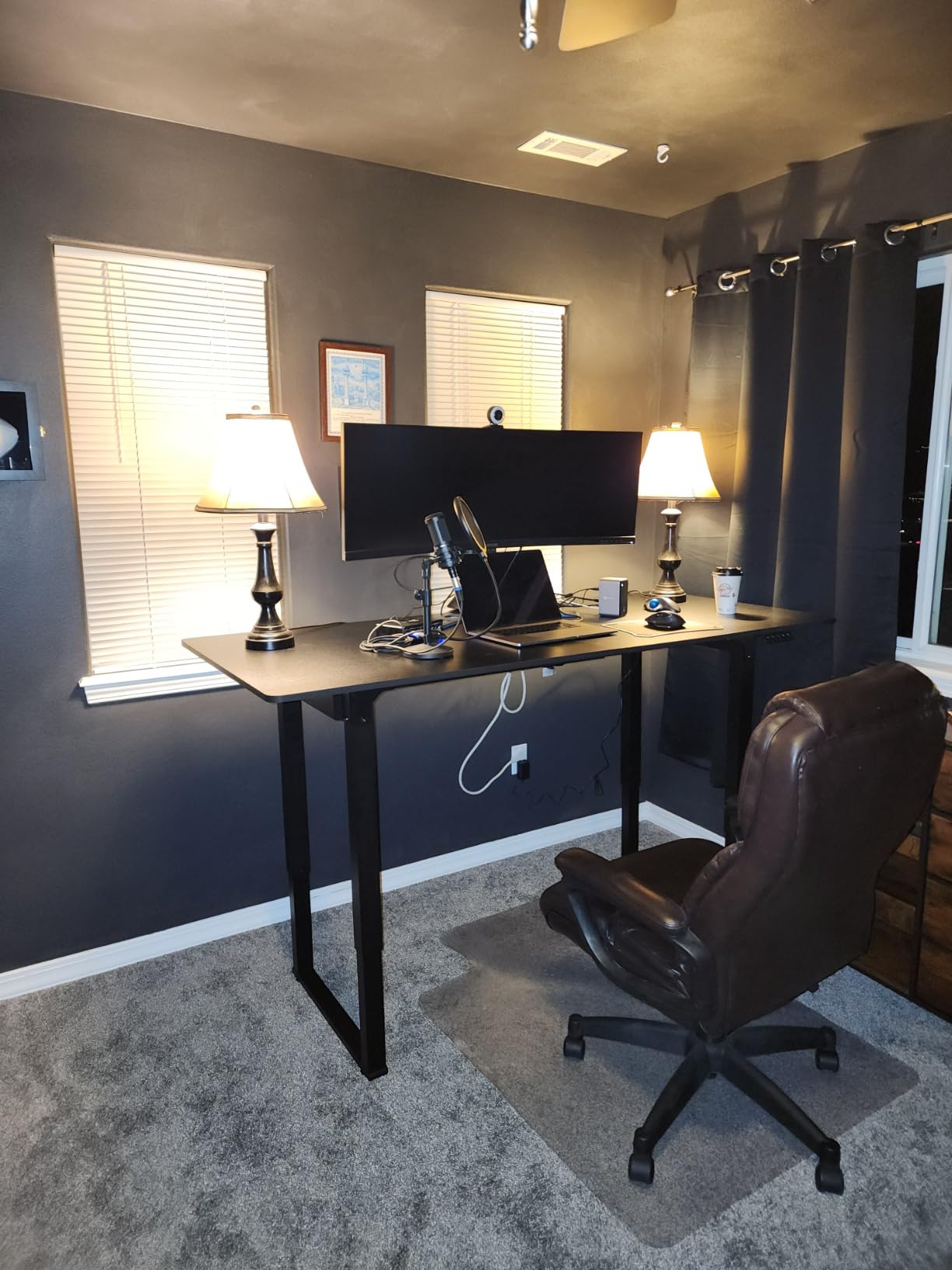 FLEXISPOT 4 Leg Standing Desk 71 x 32 Inch Electric Adjustable Height Sit Stand Desk with Splice Board Home Office Desk, Black Top + Black Frame customer photo 2