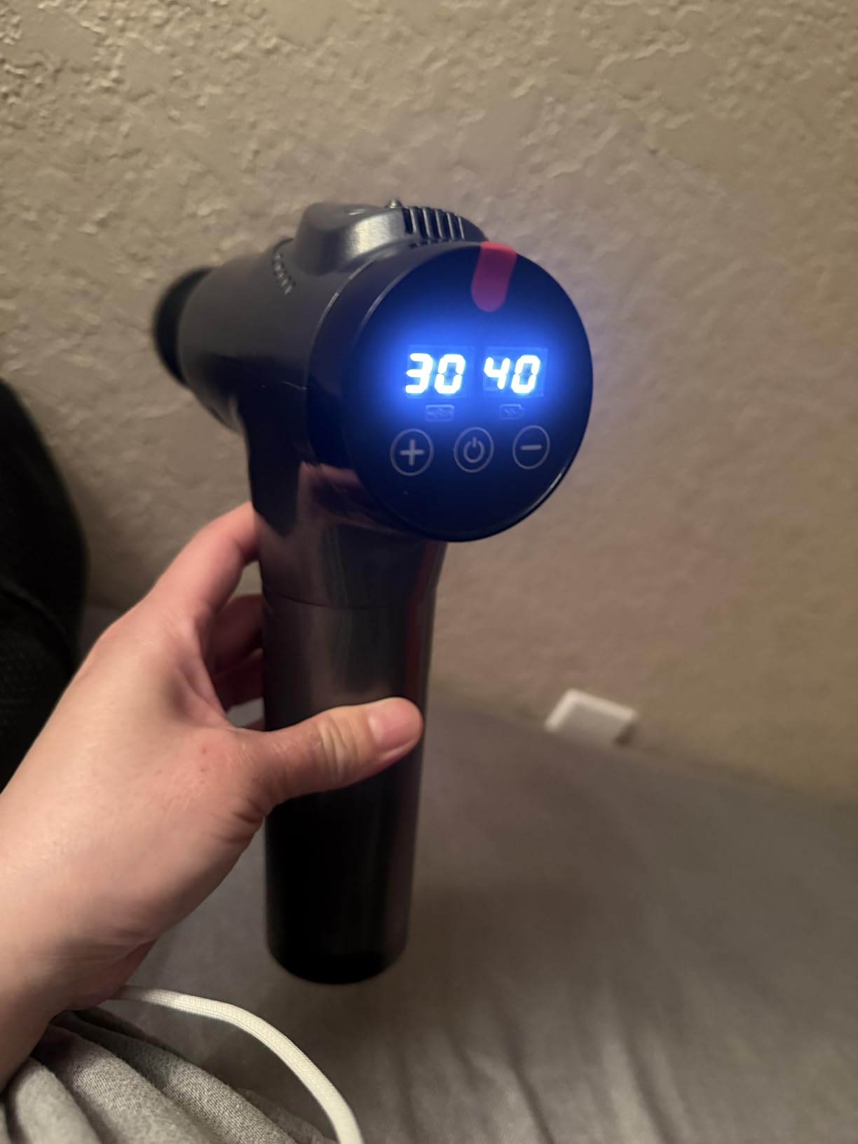 APHERMA Massage Gun, Muscle Massage Gun for Athletes Handheld Electric Deep Tissue Back Massager, Percussion Massage Device for Pain Relief with 30 Speed Levels 9 Heads customer photo 2