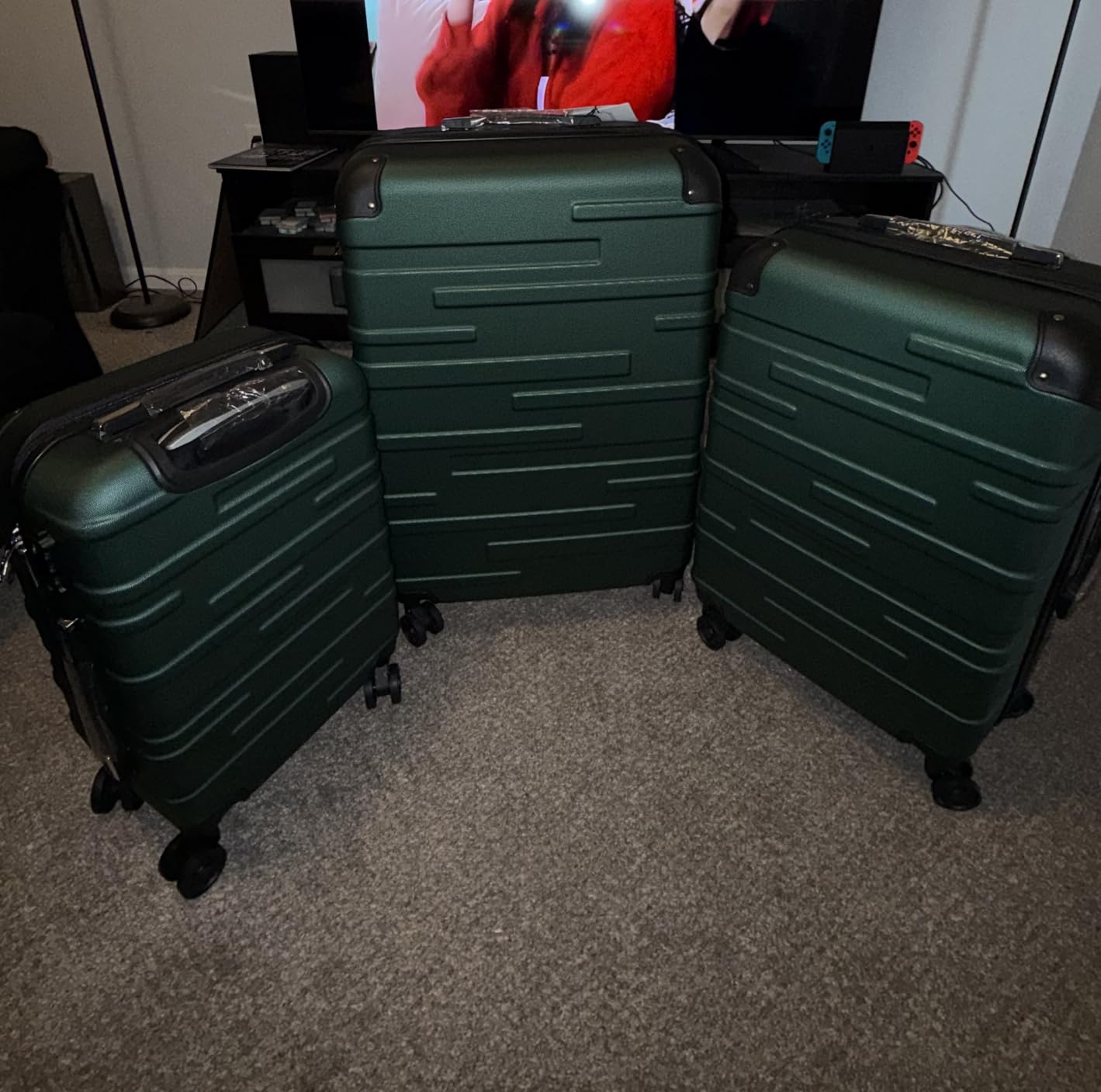 Hardside Luggage 3 Piece Set with TSA Lock, Spinner Wheels, Telescopic Handle, Lightweight Travel Suitcases (Dark Green, 3 piece set) customer photo 2