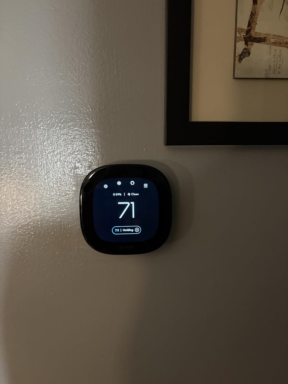 ecobee Smart Thermostat Premium - WiFi, Siri & Alexa Built-In, Smart Sensor | Air Quality Monitor. Works with Alexa, Siri and Google Home. Live view from your ecobee Doorbell. Energy Saving thermostsat customer photo 2