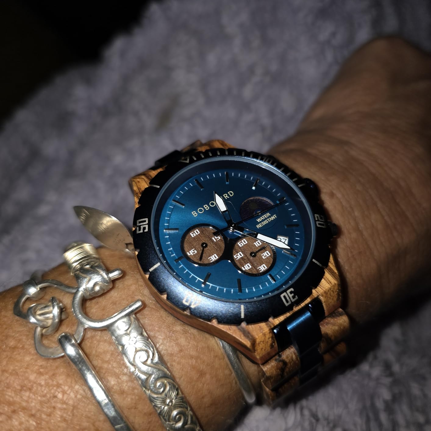 Mens Quartz Wooden Watches Stainless Steel Red Sandalwood Alloy Wood Watch for Male Classic Function Wristwatch Chronograph Luminous Hands Day and Night Date Display customer photo 2