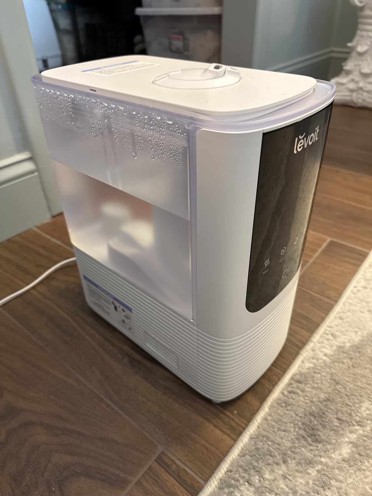 LEVOIT Humidifiers for Bedroom Home, Smart Warm and Cool Mist Air Humidifier for Large Room, Auto Customized Humidity, Fast Symptom Relief, Easy Top Fill, Essential Oil, Quiet, OasisMist4.5L, White customer photo 2
