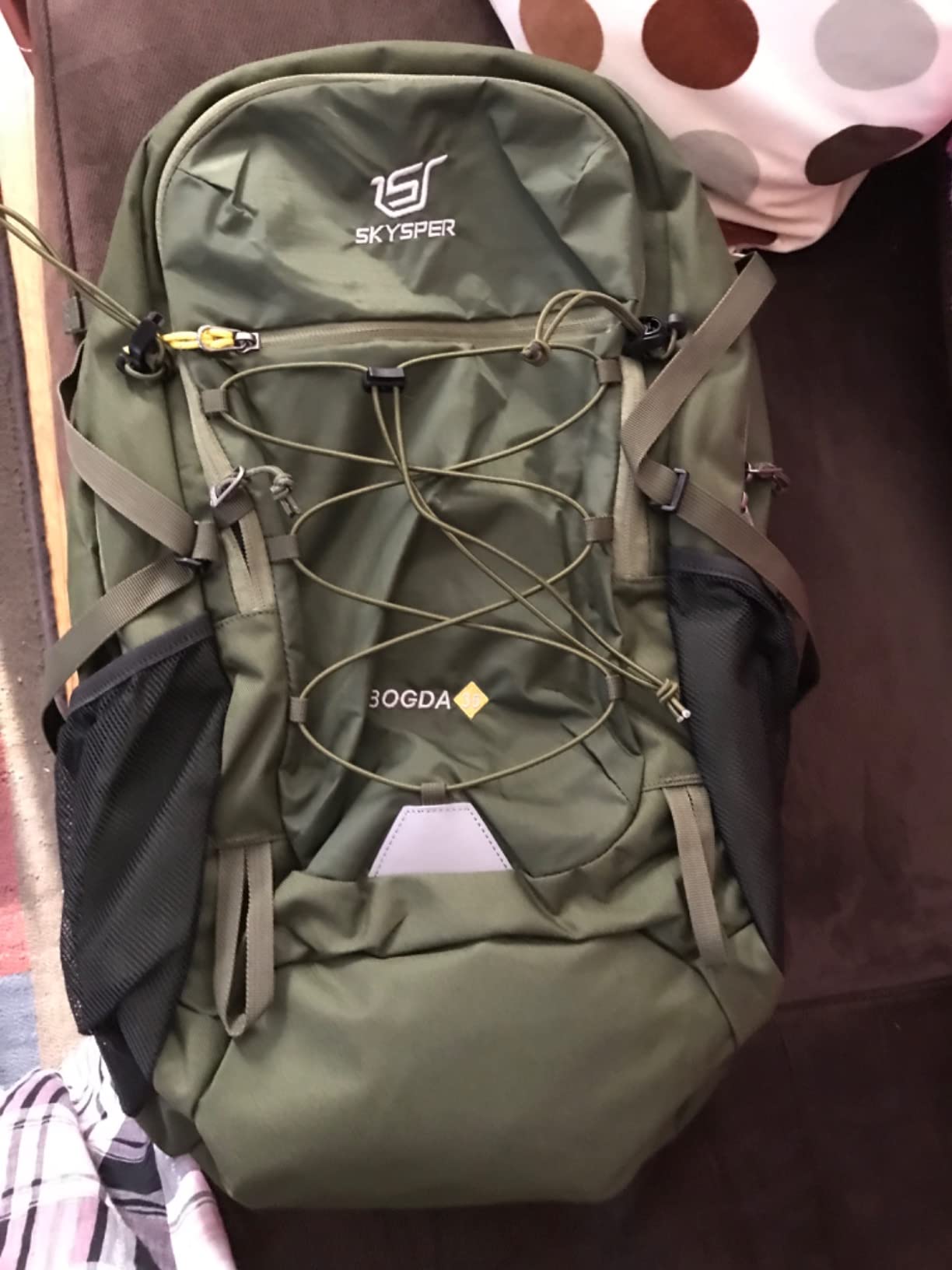 SKYSPER Hiking Backpack for Men Women, 35L Lightweight Travel Daypack, Outdoor Camping Back Pack with Multiple Compartments, Durable for Weekend Getaway customer photo 2