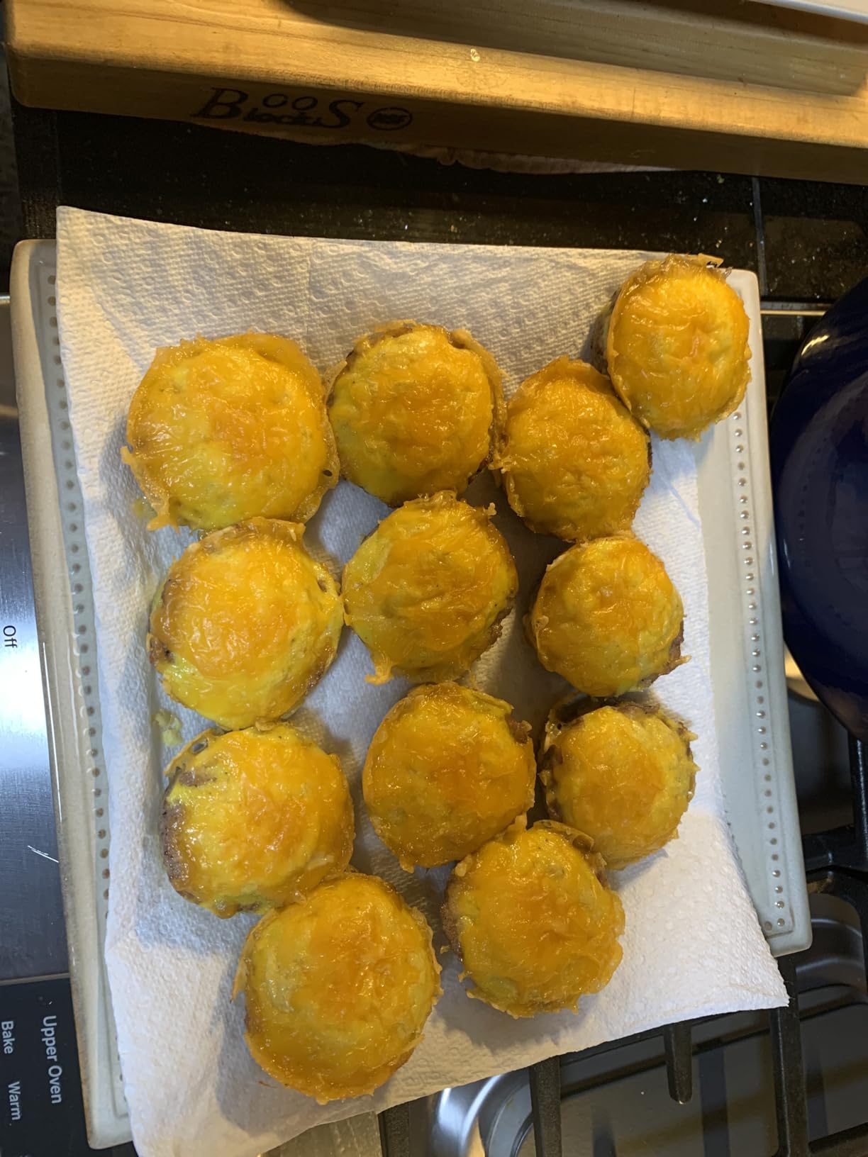 Caraway Non-Stick Ceramic 12-Cup Muffin Pan - Naturally Slick Ceramic Coating - Non-Toxic, PTFE & PFOA Free - Perfect for Cupcakes, Muffins, and More - Cream customer photo 1