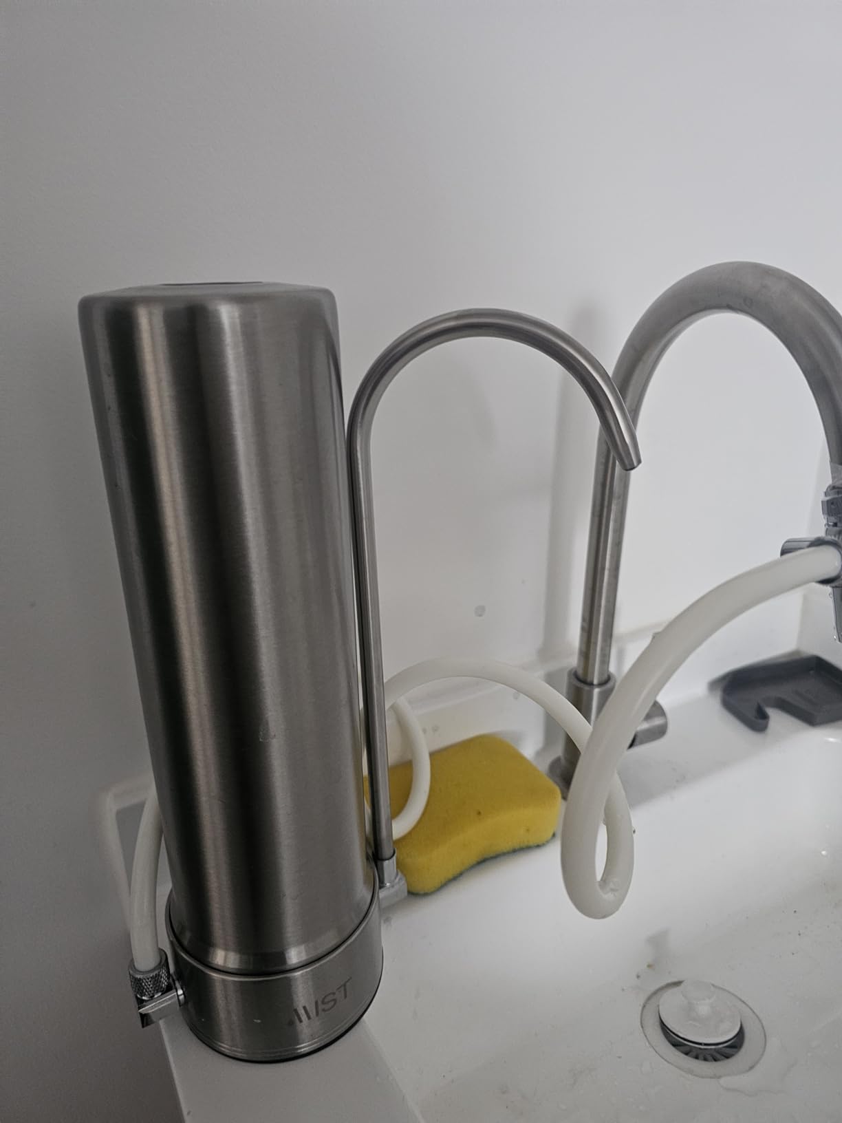 Mist Countertop Water Filter, 5-Stage Water Filtration System Countertop Technology, 8000 Gallon Capacity, Stainless Steel, Reduces Heavy Metals, Chlorine, Bad Taste & Odor (1 Filter Included) customer photo 1