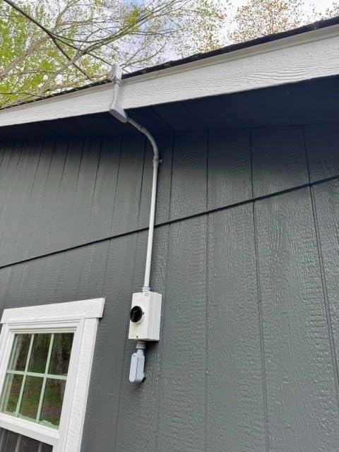 ECO-WORTHY 1.6KWH Complete Solar Panel Kit 400W 12V for RV Off Grid: 4 * 100W Solar Panel + 40A MPPT Controller + 2 * 12V 100Ah Lithium Battery + Upgraded 2000W Power Inverter + Bluetooth Module customer photo 1
