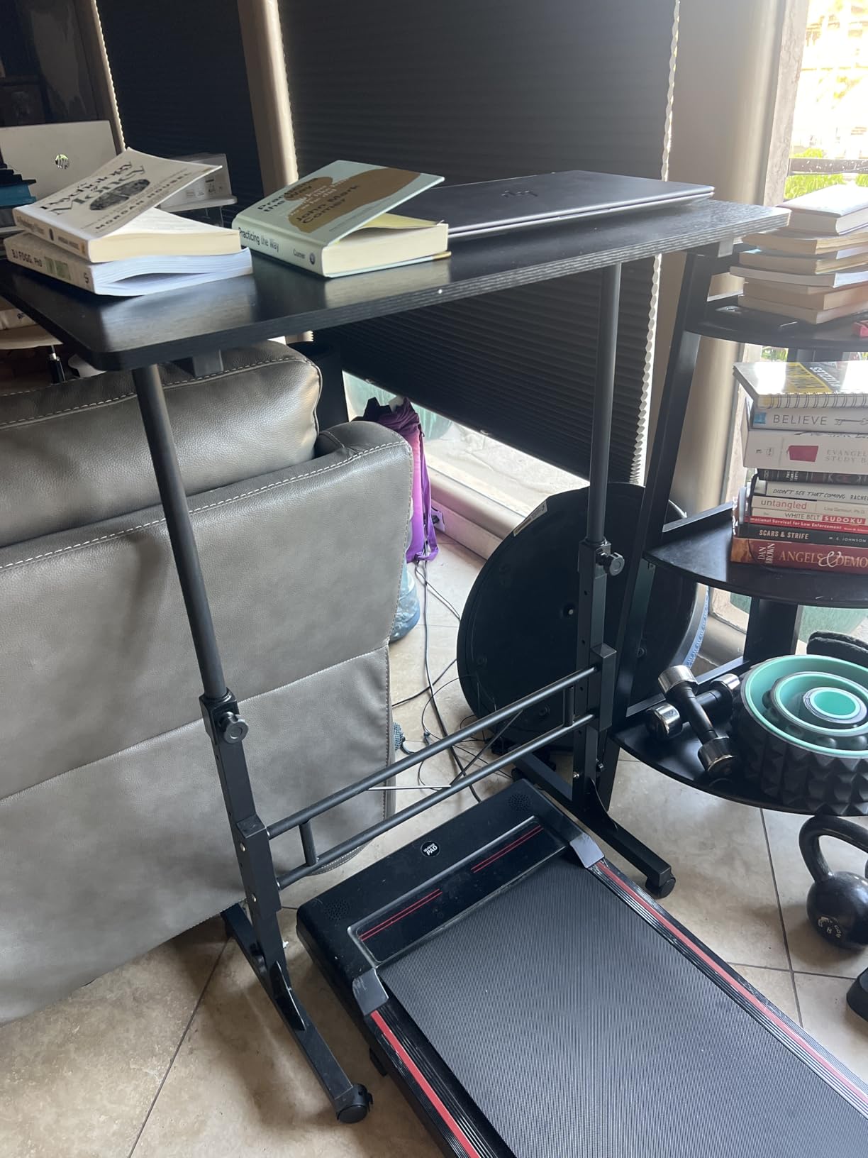 KLSMYHOKI Standing Desk Adjustable Height, Mobile Stand Up Desk with Wheels Small Computer Desk Rolling Desk, Portable Laptop Desk White Standing Table Home Office Desks 16