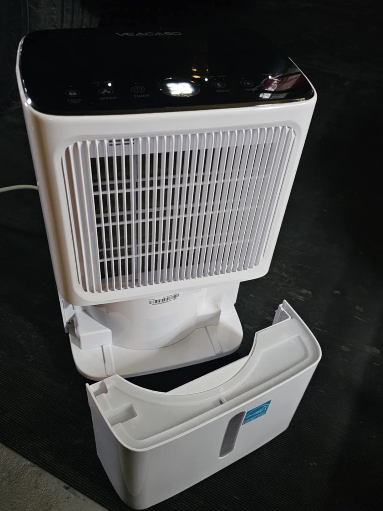 VEAGASO 2500 Sq.Ft Dehumidifier for Basement with Drain Hose, 34-Pint Dehumidifiers for Home, Large Room, Bathroom, Bedroom - 3 Modes, Intelligent Humidity Control, Dry Clothes, 24H Timer customer photo 1