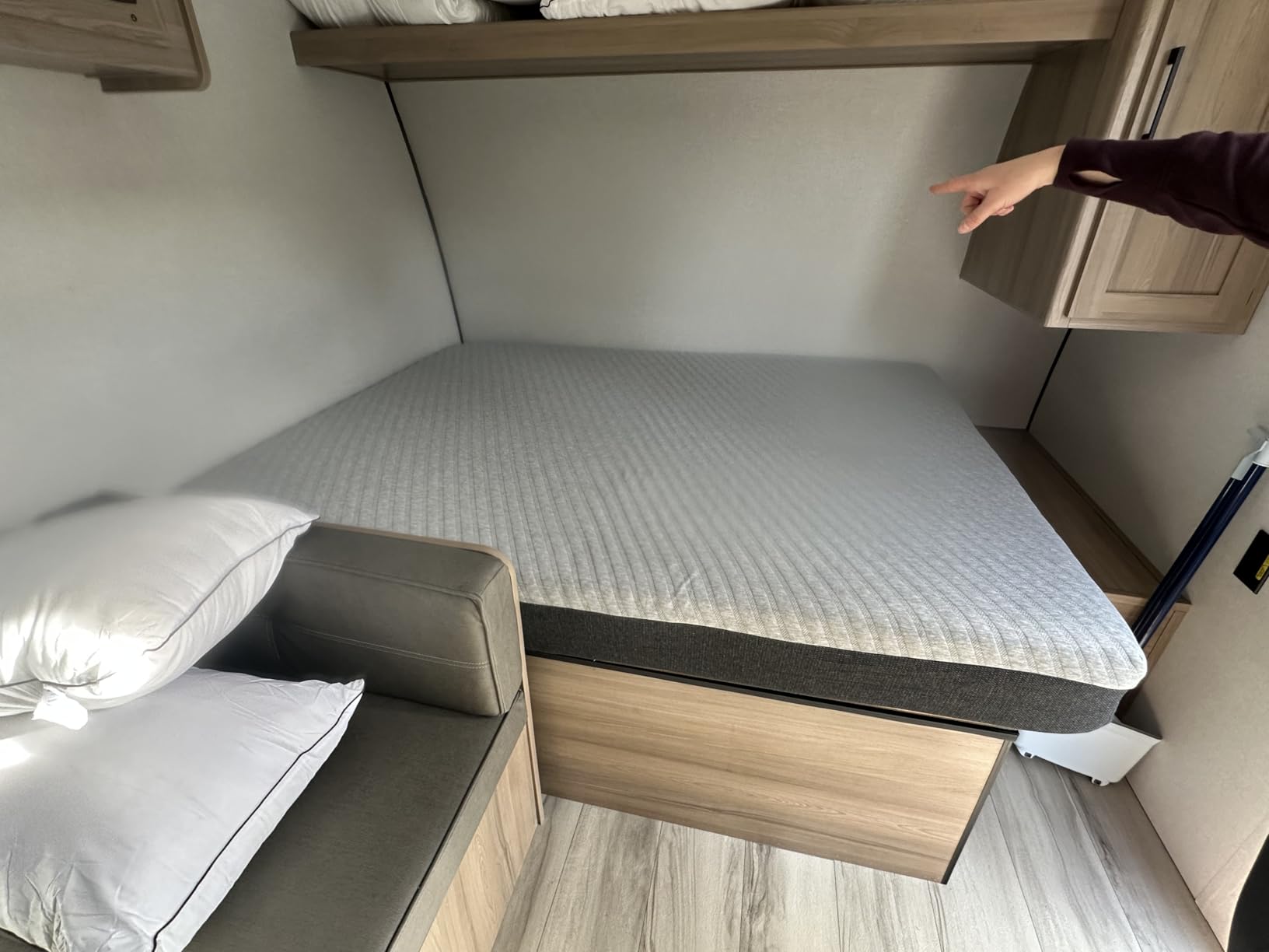 Celestial Sleep 10 Inch Queen Mattress, Made in The USA, CertiPUR-US, Oeko-Tex, and Fiberglass-Free Certified Cooling Bed, Gel Memory Foam Mattress in a Box - Medium customer photo 1