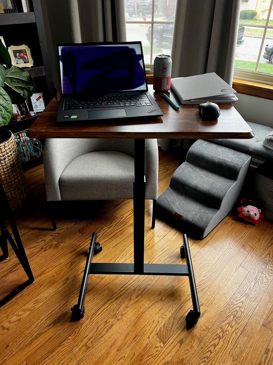 DUMOS Small Standing Desk Mobile Portable Rolling Laptop PC Table on Wheels Adjustable Height Computer Workstation for Home Office, Space Saving Desk for Bedroom Study Use, 19 Inch, Black customer photo 2