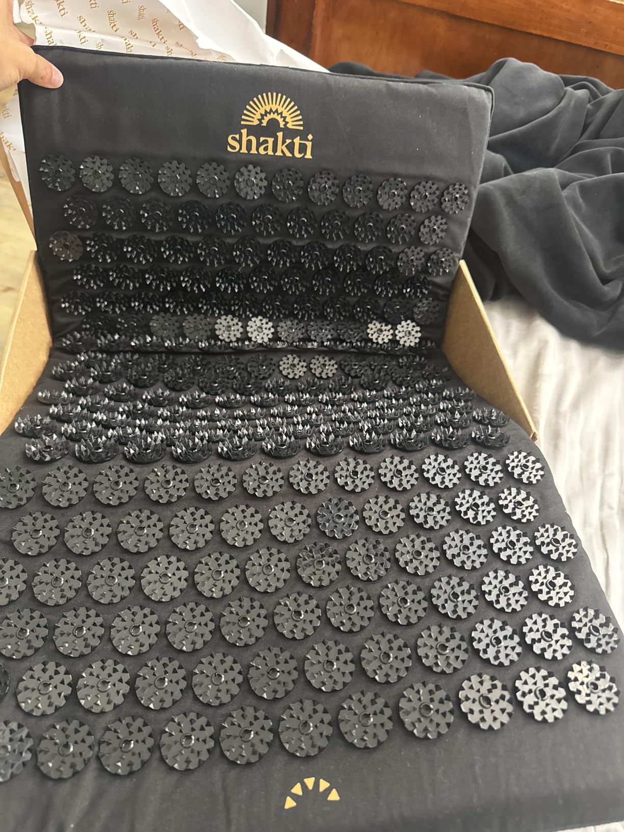 ShaktiMat Acupressure Mat for Relaxation, Massage Muscles, Aid Sleep & Unlock Inner Tension, Similar to Acupuncture, No Needles Required (Classic, Level 1, Shakti Black) customer photo 1