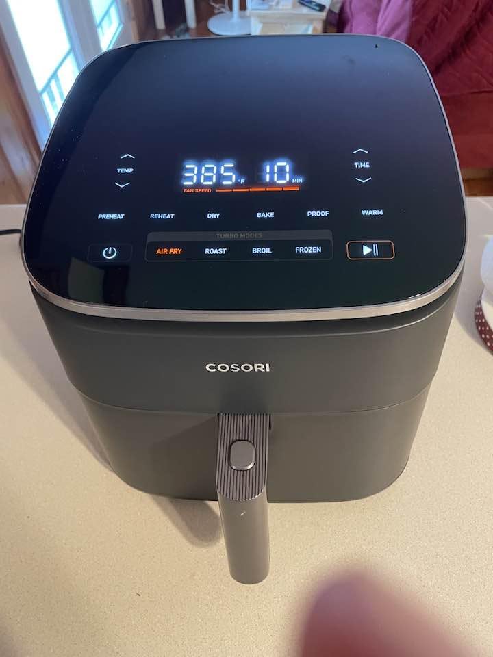 Cosori 9-in-1 TurboBlaze Air Fryer 6 Qt, PFAS-Free Ceramic Coating, 90-450°F, Precise Heating for Even Results, Air Fry, Roast, Bake, Broil, Dry, Frozen, Proof, Reheat, Keep Warm, 120V, Dark Gray customer photo 1
