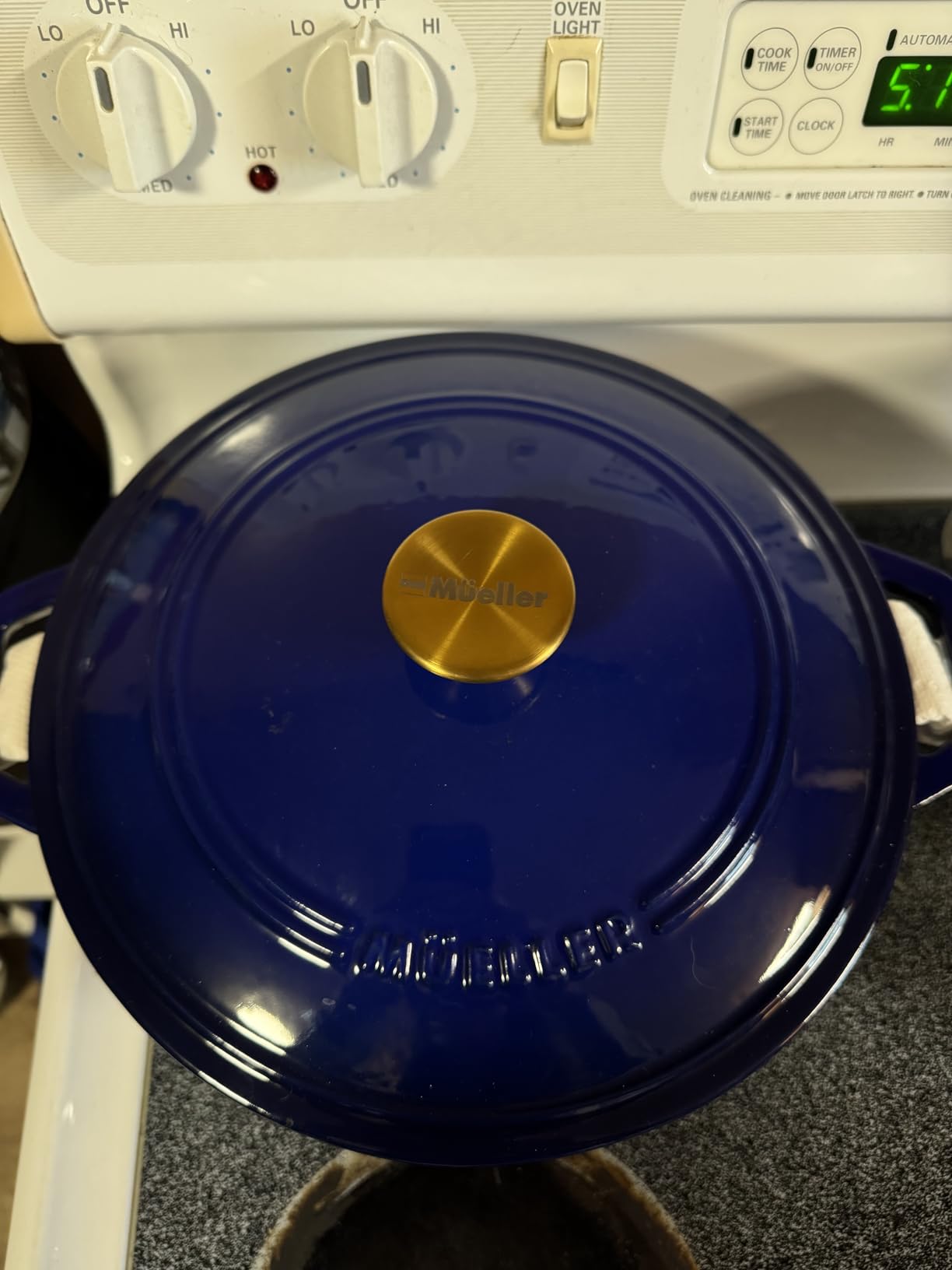 Mueller DuraCast 6 Quart Enameled Cast Iron Dutch Oven Pot with Lid customer photo 1