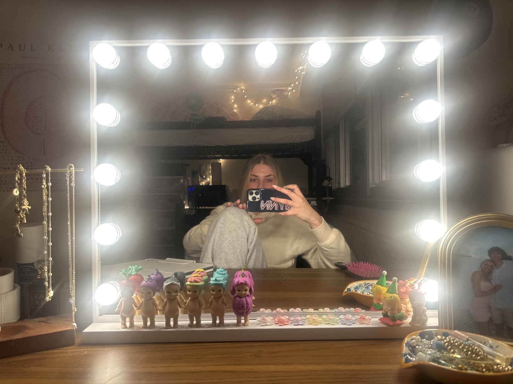 VANITII Hollywood Vanity Mirror with Lights USB Charging 22.8