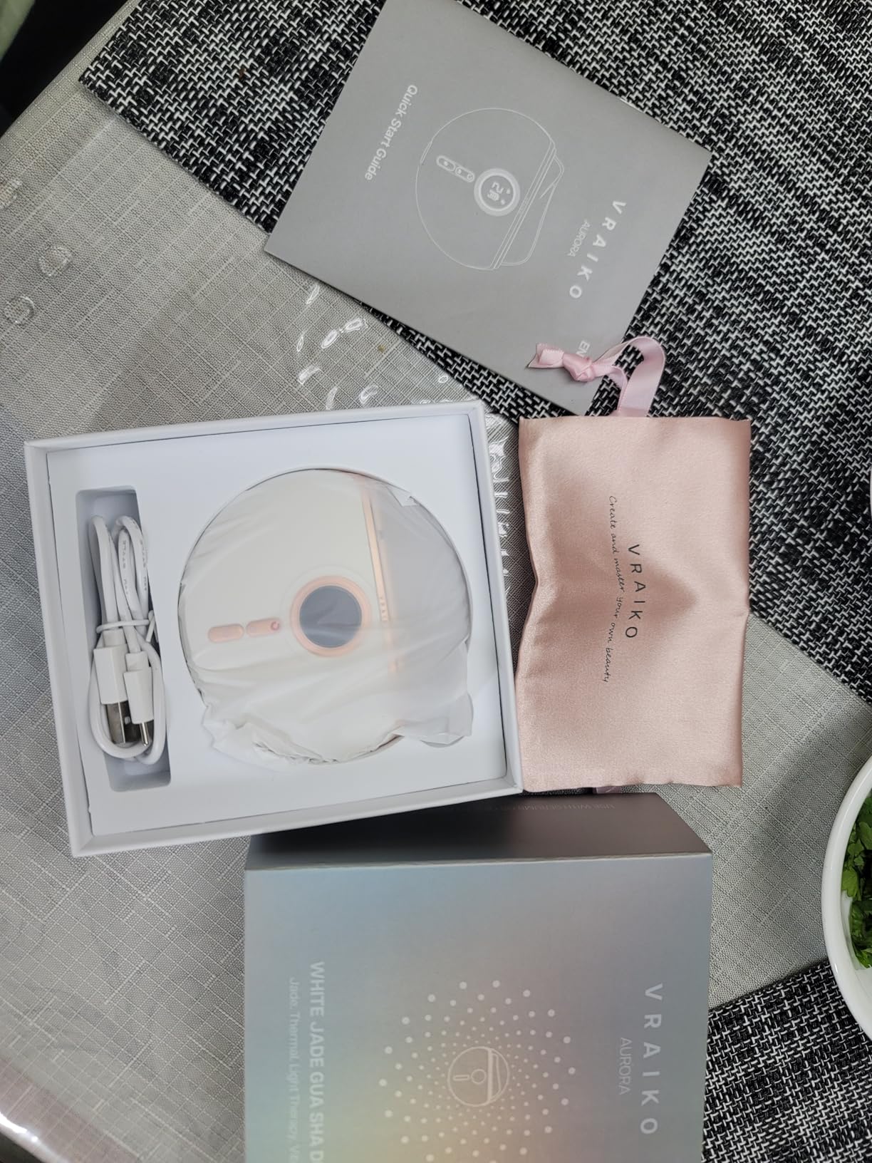 VRAIKO Aurora LED Gua Sha Device, Jade Stone Gua Sha Facial Tool with Heat and Vibration, Face Massager for Anti-Aging Wrinkles Puffiness Skin Rejuvenation and Toning (Aurora) customer photo 2