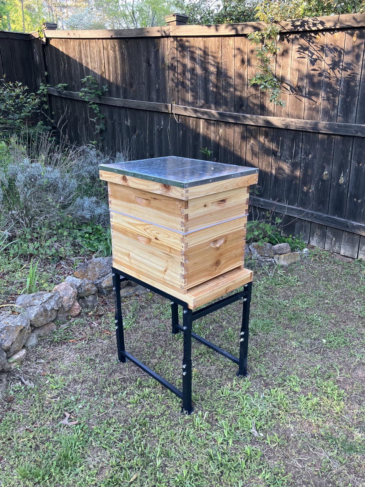 10 Frame Beehive Kit with Screened Bottom Board Dipped in Heavy Beeswax, Bee Hive Boxes Starter Kit for Bee Keekeepers - Langstroth Beehive Kit with 2 Honey Bee Hives Boxes customer photo 2