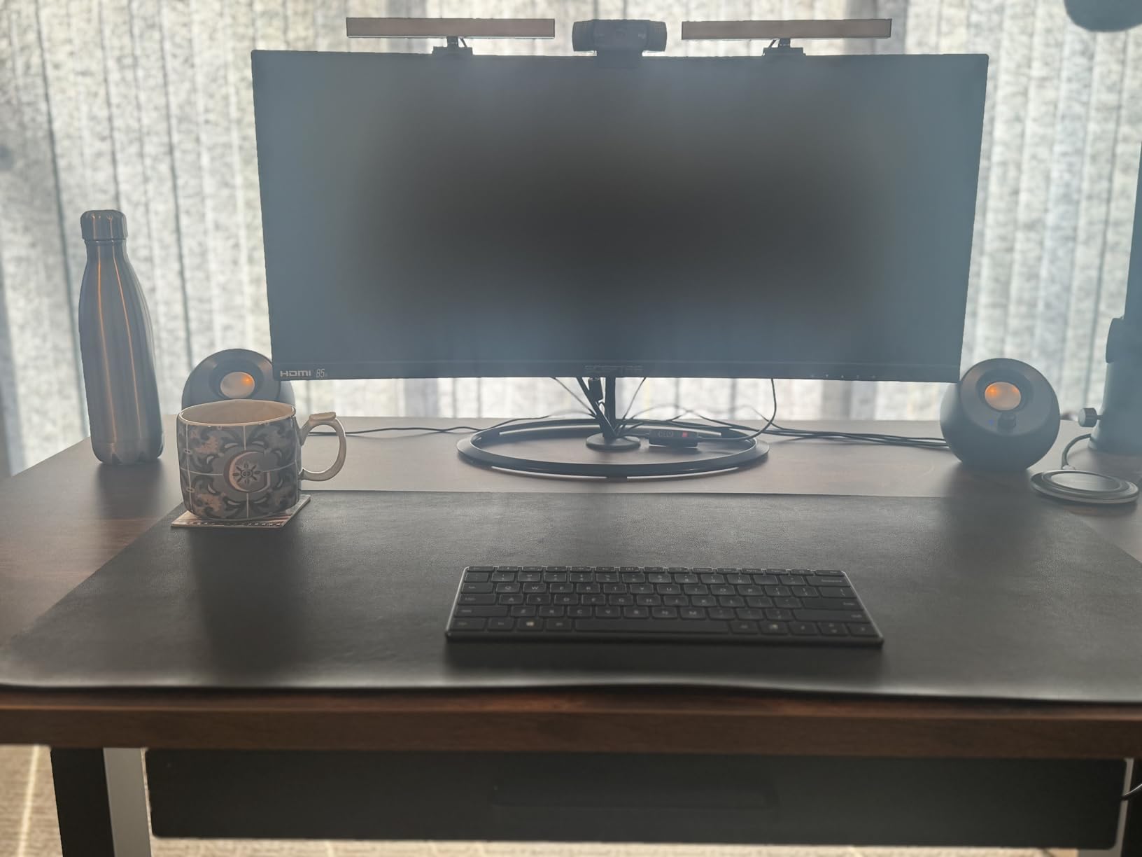 VIVO Electric 60 x 24 in Real Bamboo Standing Desk, Memory Height Adjustment, 1B Series, Holds 220 lbs, One-Piece Top, White Frame, DESK-KIT-1W6O customer photo 2