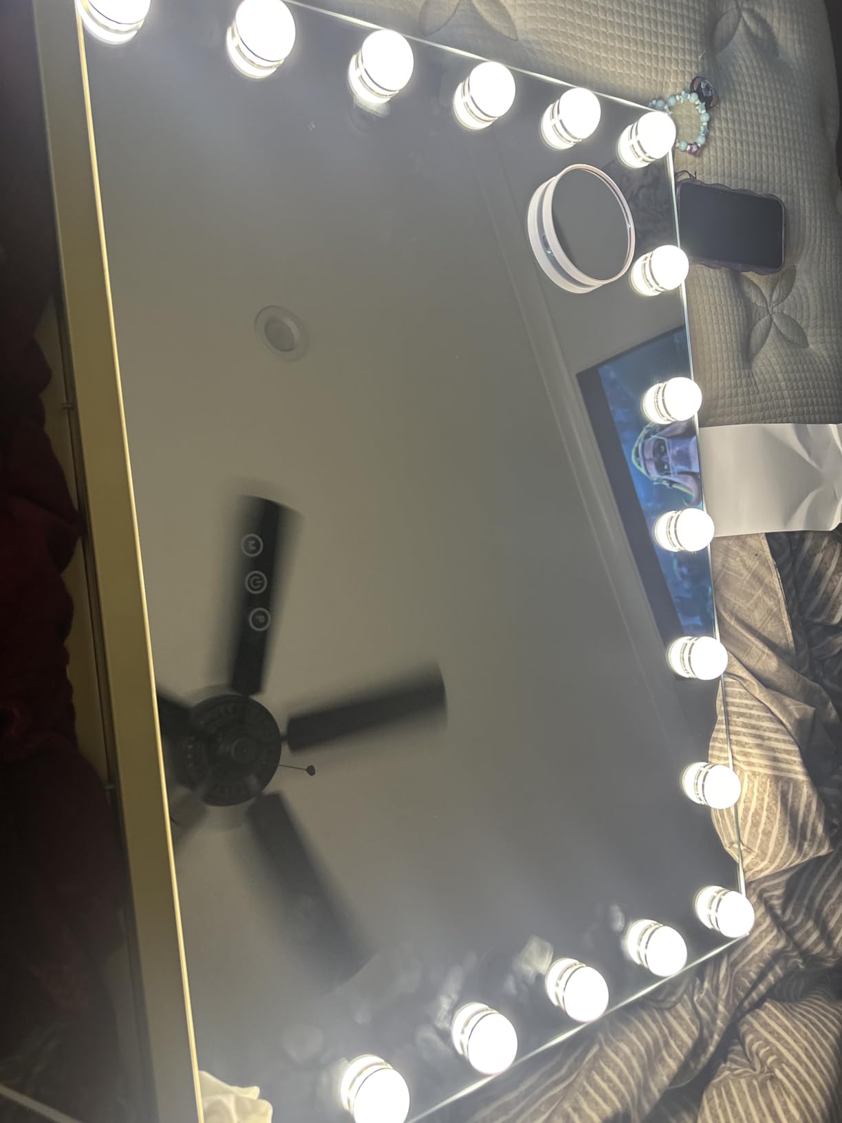 Ratsamee Hollywood Vanity Mirror with Lights, 23