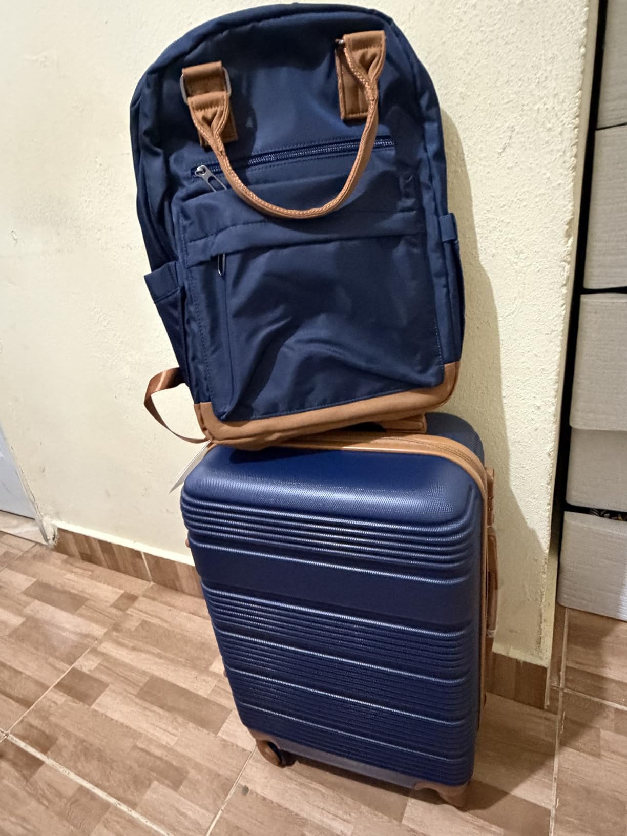 6 Piece ABS+PC Hardshell Luggage Set with Spinner Wheels, Lightweight suitcase set with TSA Lock & YKK Zipper customer photo 1