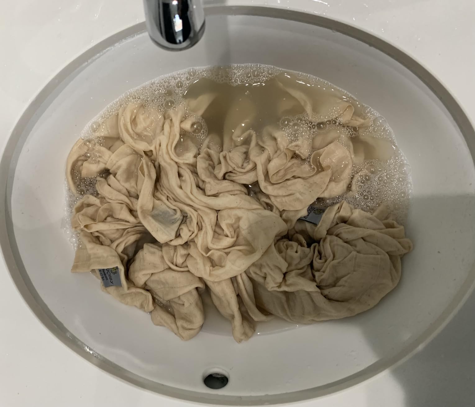 OsoCozy Organic Muslin Flat Cloth Diapers - Made of Ecologically Friendly, Soft, Absorbent, Double Layered 100% Organic Cotton. 6 Pack. Newborn Fits 6-12 Pounds. customer photo 1