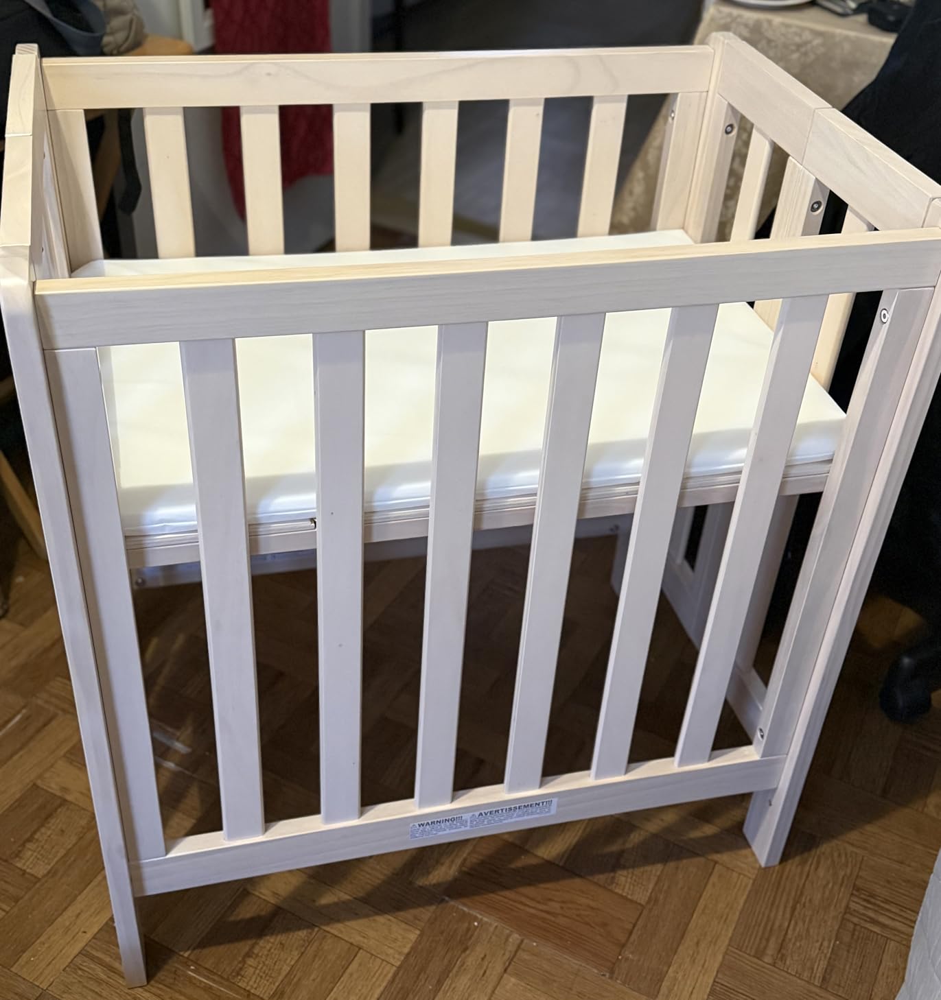 Carter's by Davinci Colby 4-in-1 Low-Profile Convertible Crib in Walnut, Greenguard Gold Certified customer photo 1