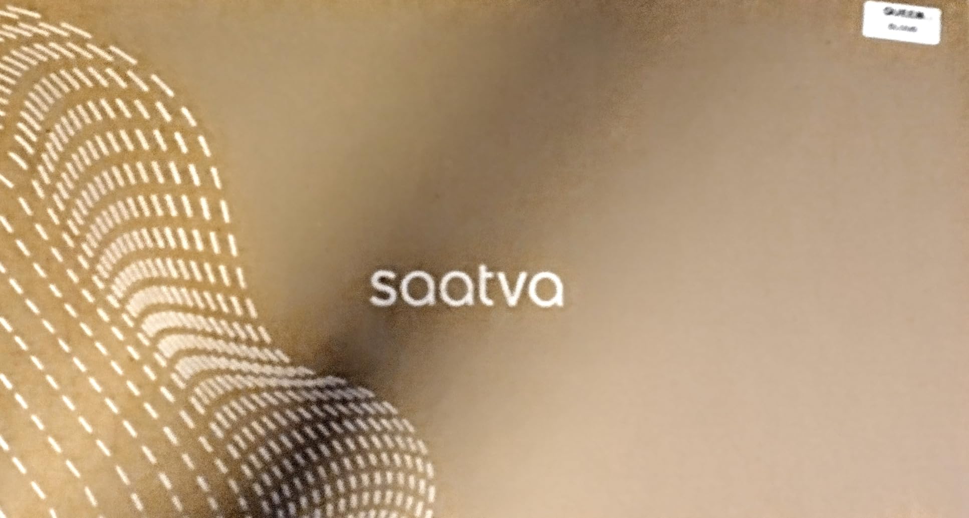 Saatva Latex Pillow - Standard Loft (4