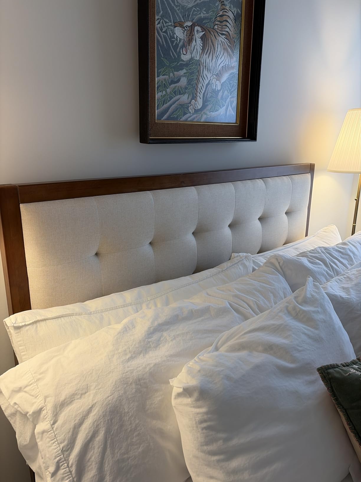 Jocisland Solid Wood Queen Size Bed Frame 50.2