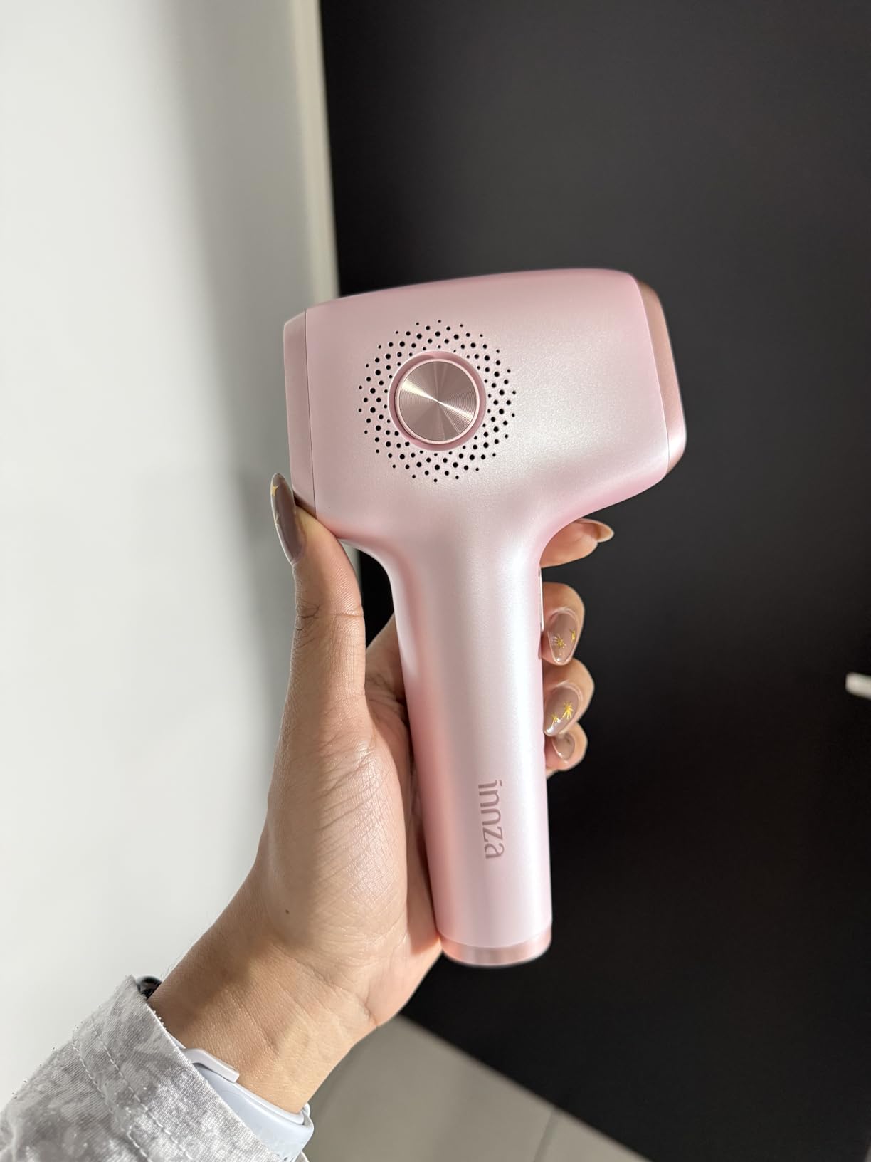 INNZA IPL Hair Removal with Ice Cooling Care Function for Women, Long-Lasting Results, 999,999 Flashes Painless Hair Removal for Armpits Legs Arms Bikini Line customer photo 2