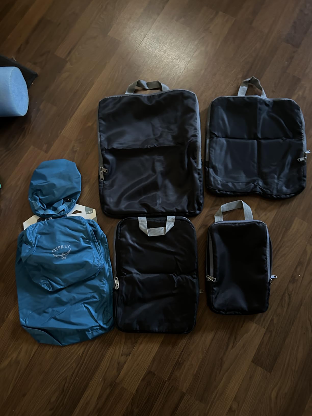 PANDA JOYS 4 Set Compression Packing Cubes Travel - Travel Accessories Expandable Packing Organizers for Carry On - Essentials Luggage Bags (Black) customer photo 1
